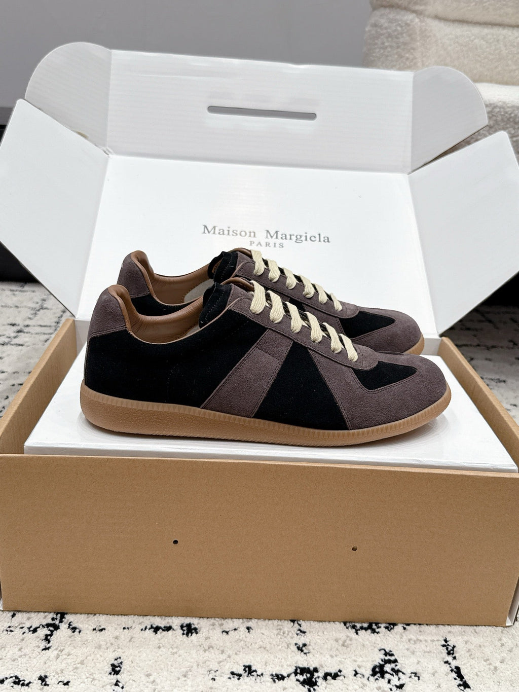MM6 Replica Casual Sneaker Coffee Black Suede 881198