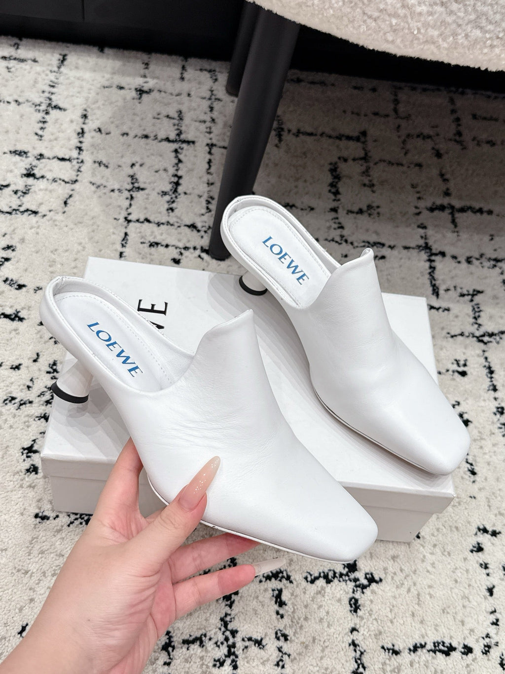 Loewe Emily Mule White Lambskin 880824