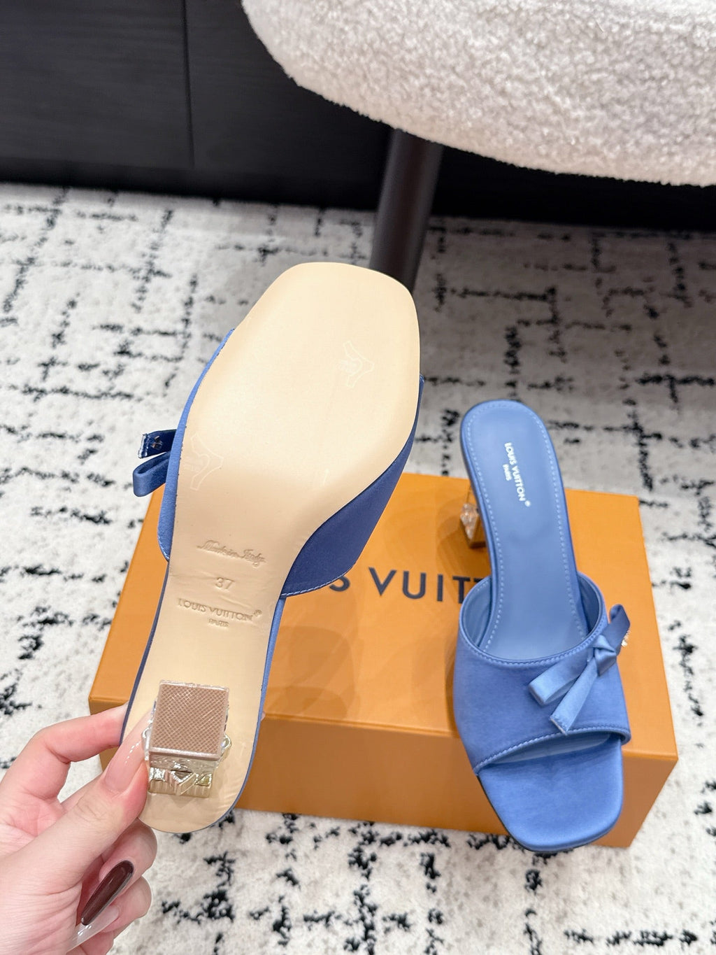 LV Cube Mules 7cm Light Blue Silk Fabric Sheepskin 880425