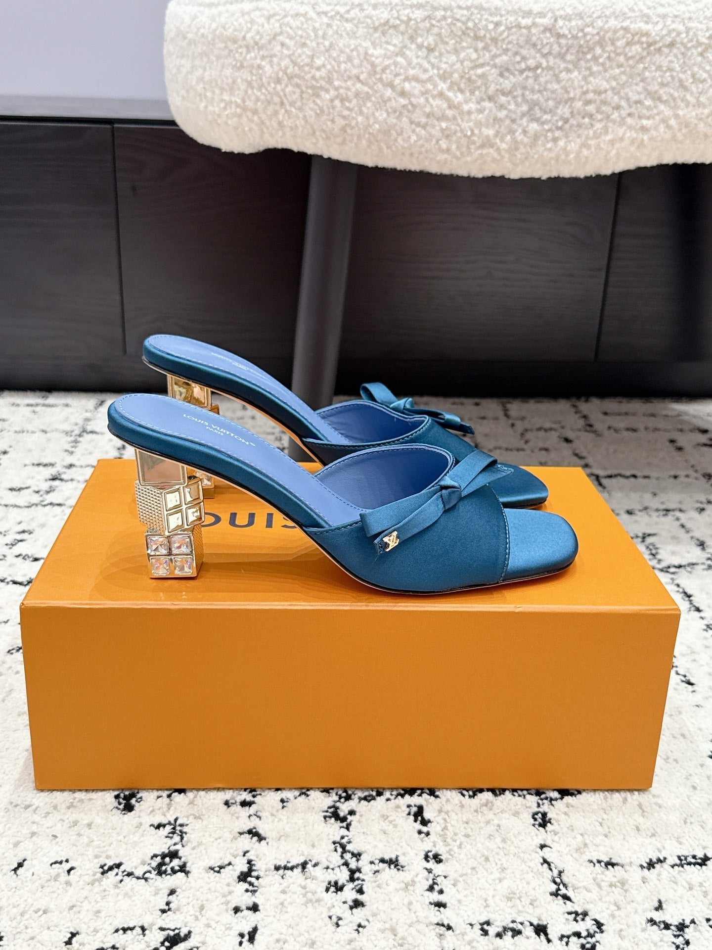 LV Cube Mules 7cm Blue Silk Fabric Sheepskin 880427