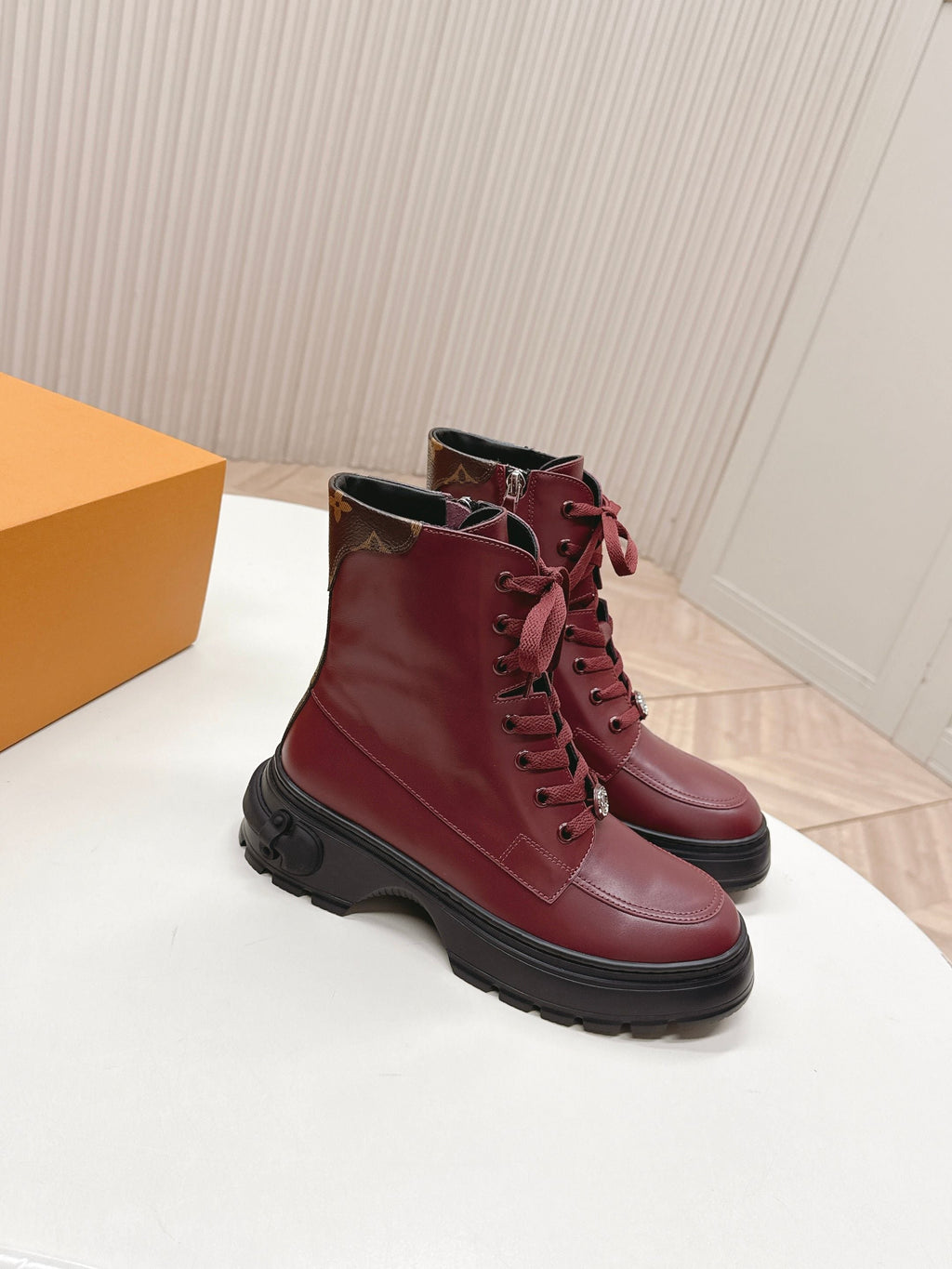 LV 2026 Laureate Platform Desert Boot Burgundy Calfskin 595452