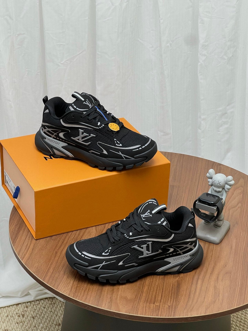 LV Tatic Runner Sneaker Black Mesh Fabric 846545