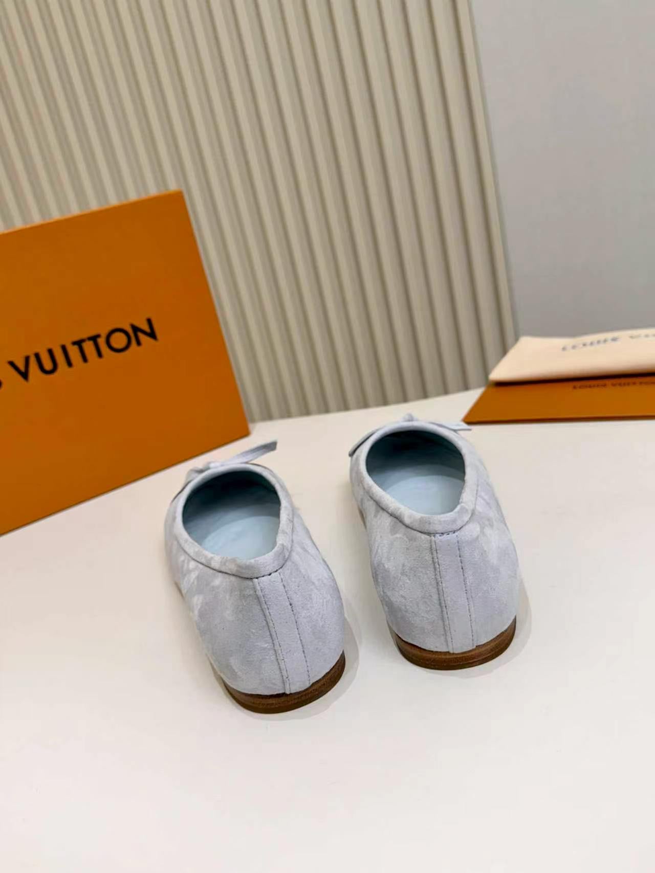 LV Darling Ballerina Light Slate Blue Suede 847111