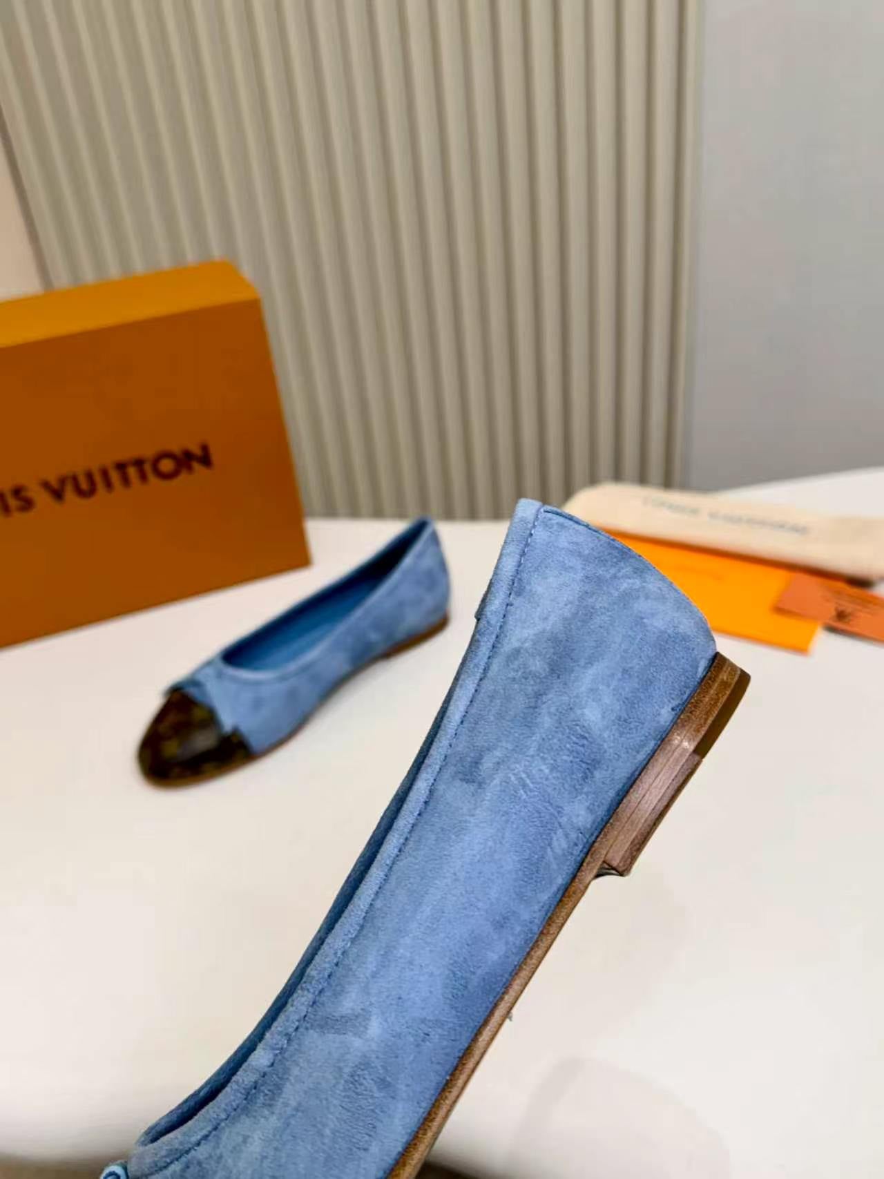 LV Darling Ballerina Light Blue Suede 847113