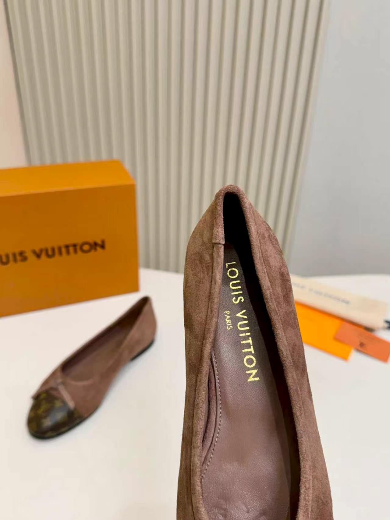 LV Darling Ballerina Coffee Suede 847115