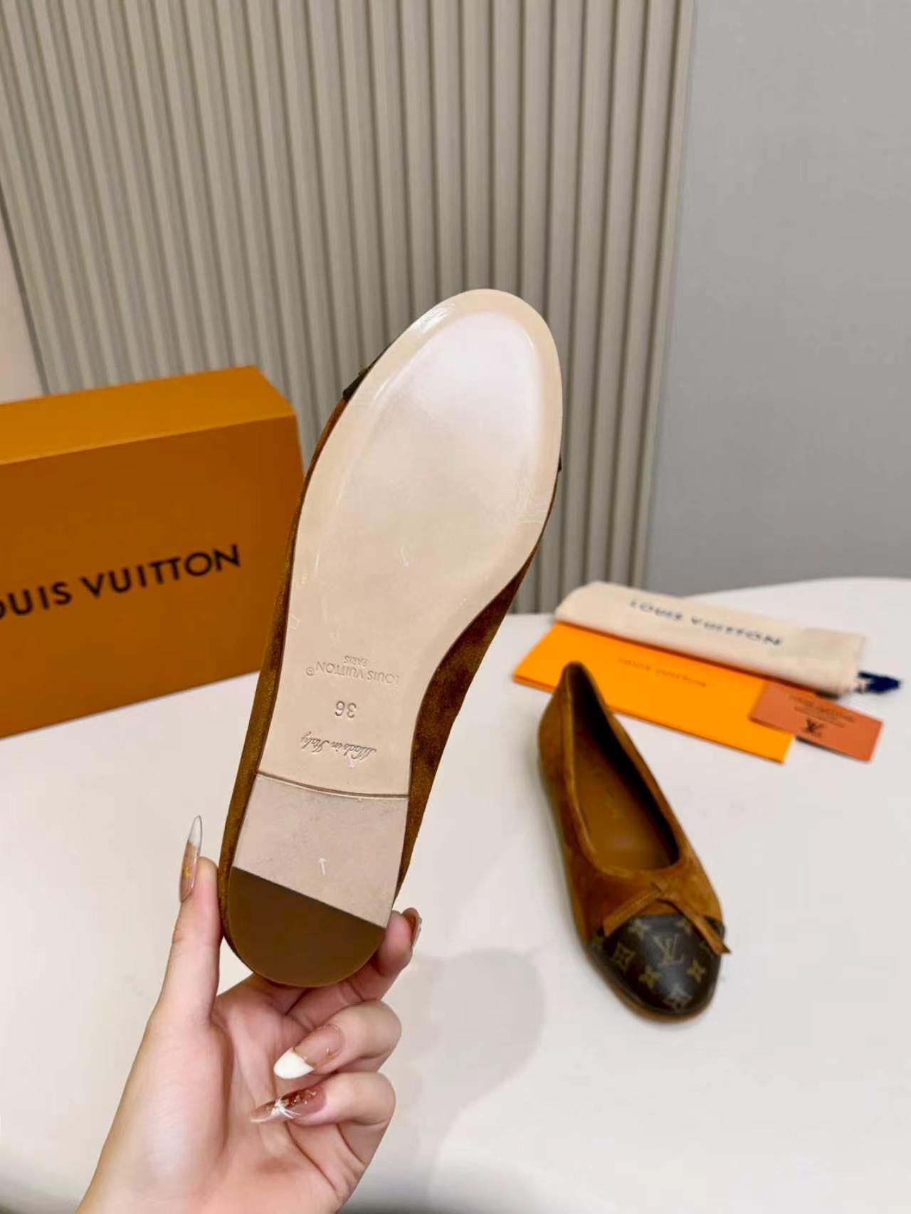 LV Darling Ballerina Brown Suede 847116