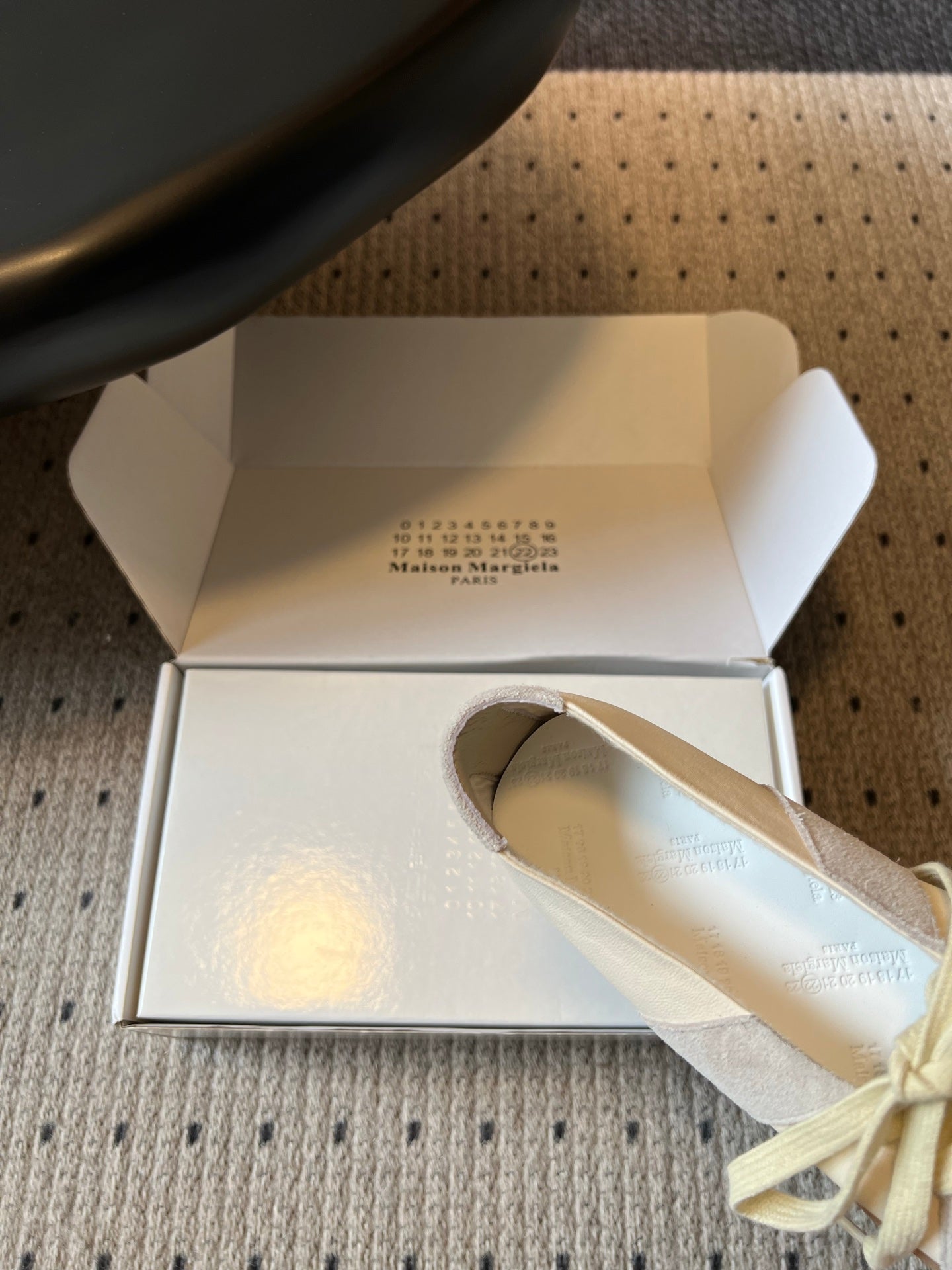 Maison Margiela Replica Sneakers Grey Suede 803725