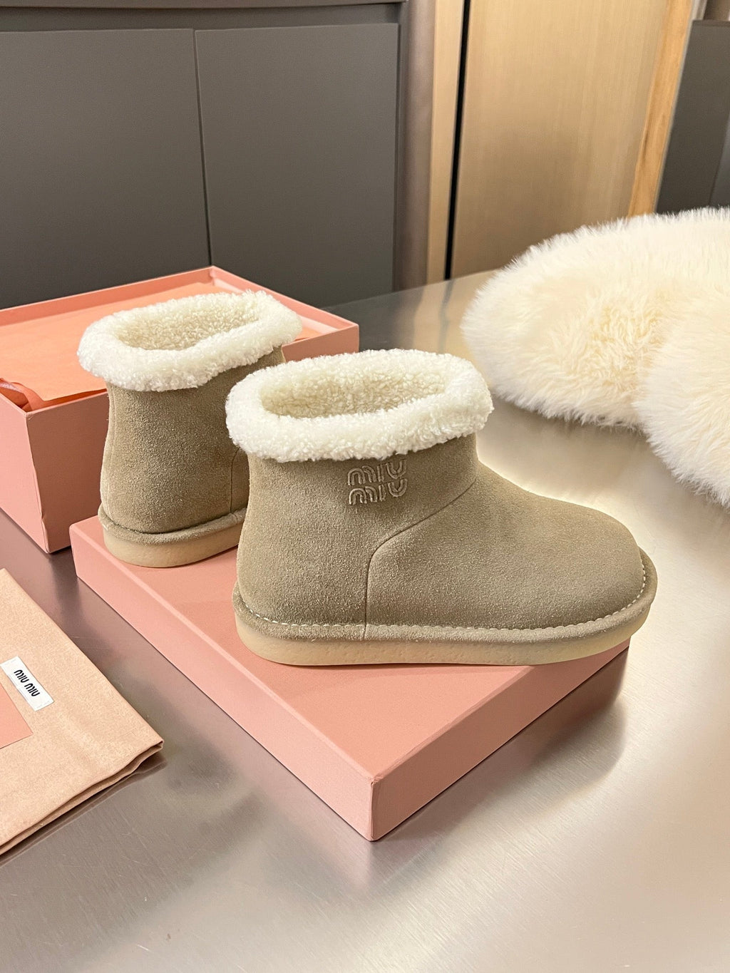 Miumiu 25 Boot Beige White Suede Wool 510221