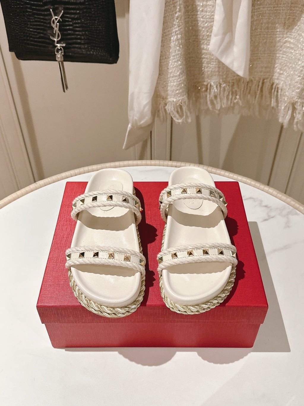VT Rockstud Sandals White Espadrilles Cowhide 328128
