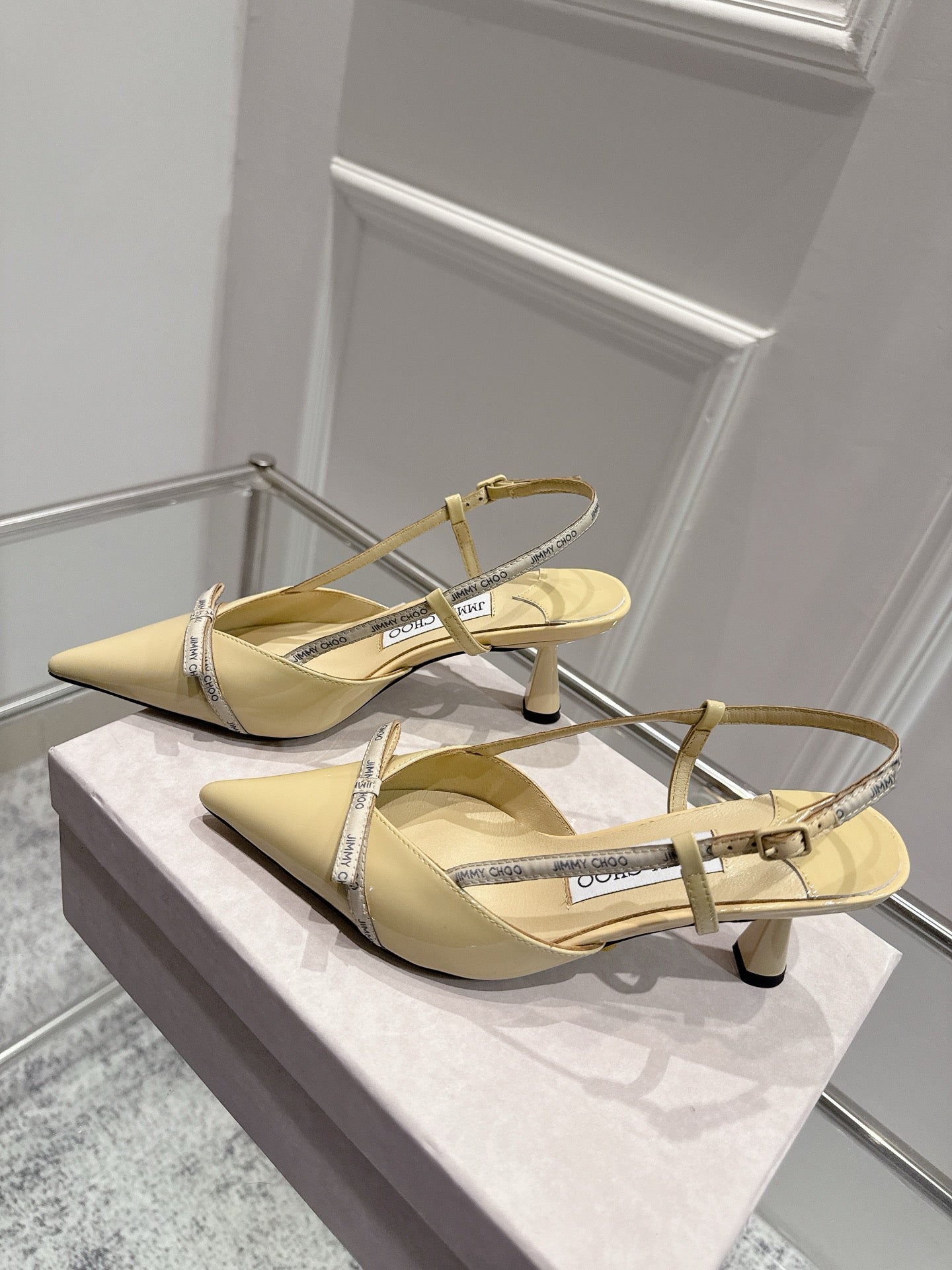 Jimmy Camila Pumps 65mm Beige Patent Leather 422446