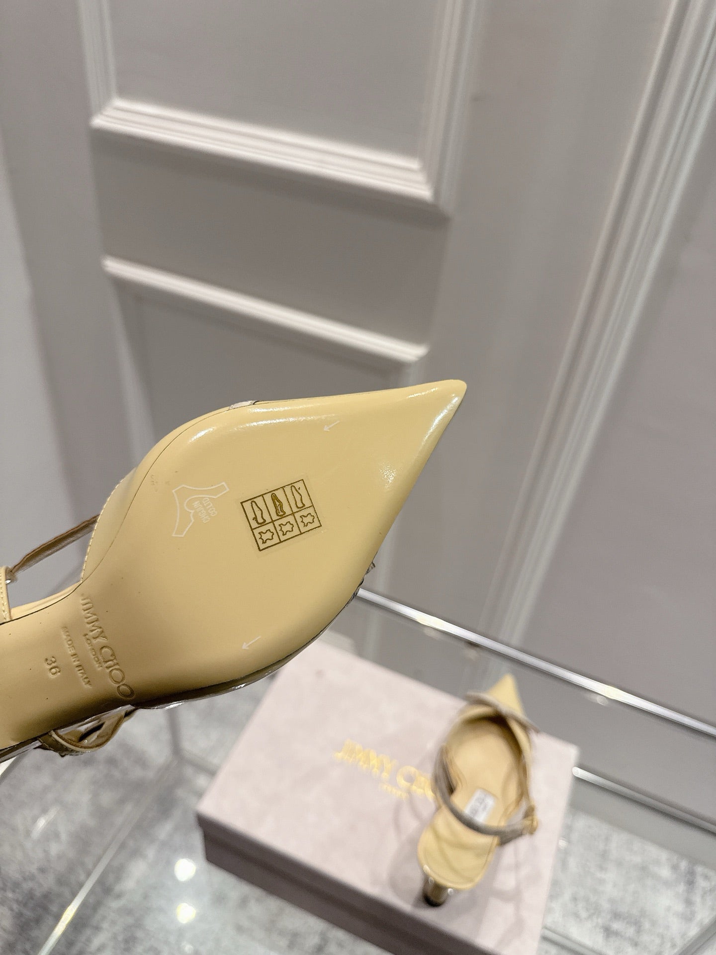 Jimmy Camila Pumps 65mm Beige Patent Leather 422446