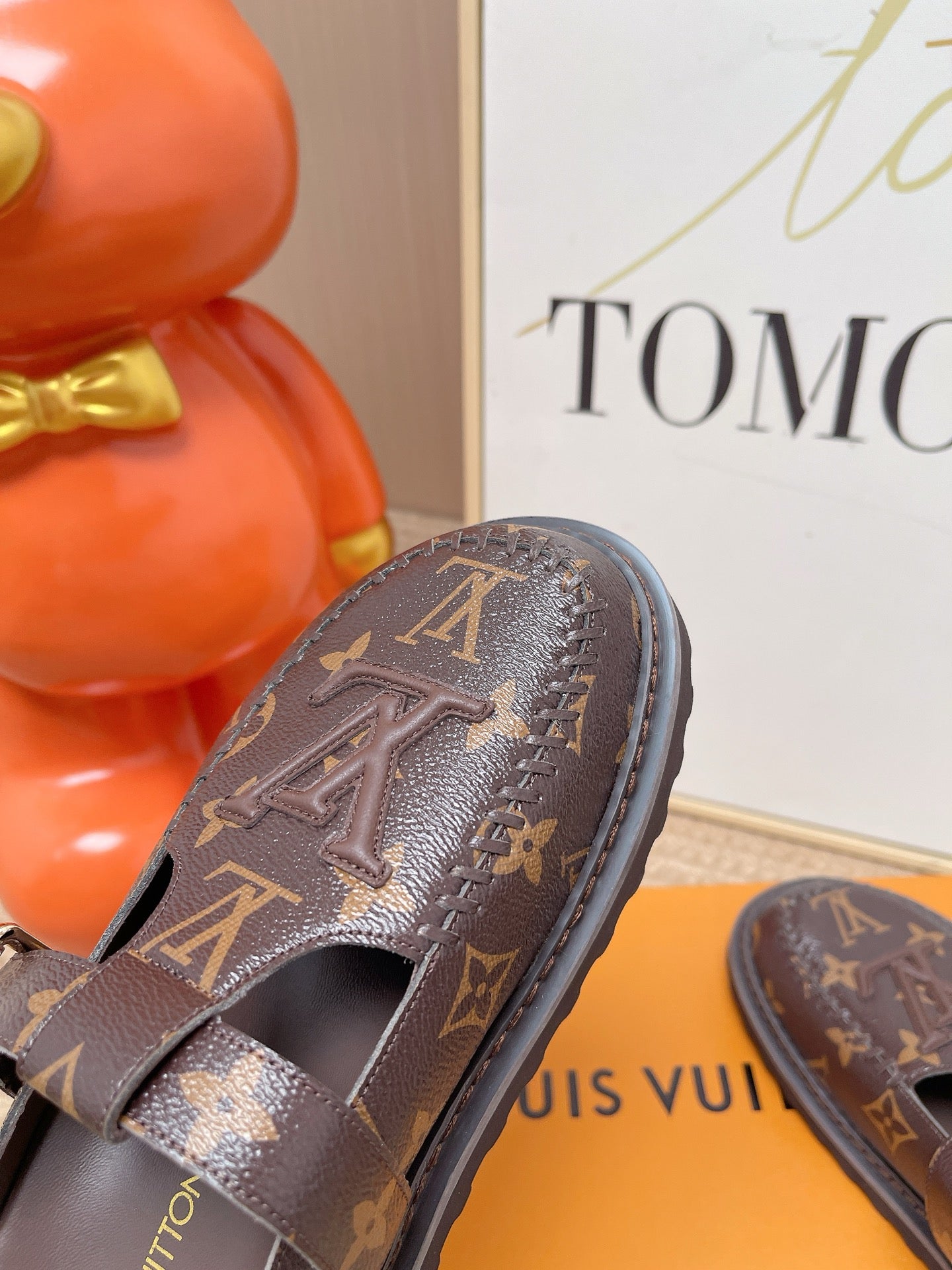 LV Colorado Closed Mule Brown Monogram Leather 854269