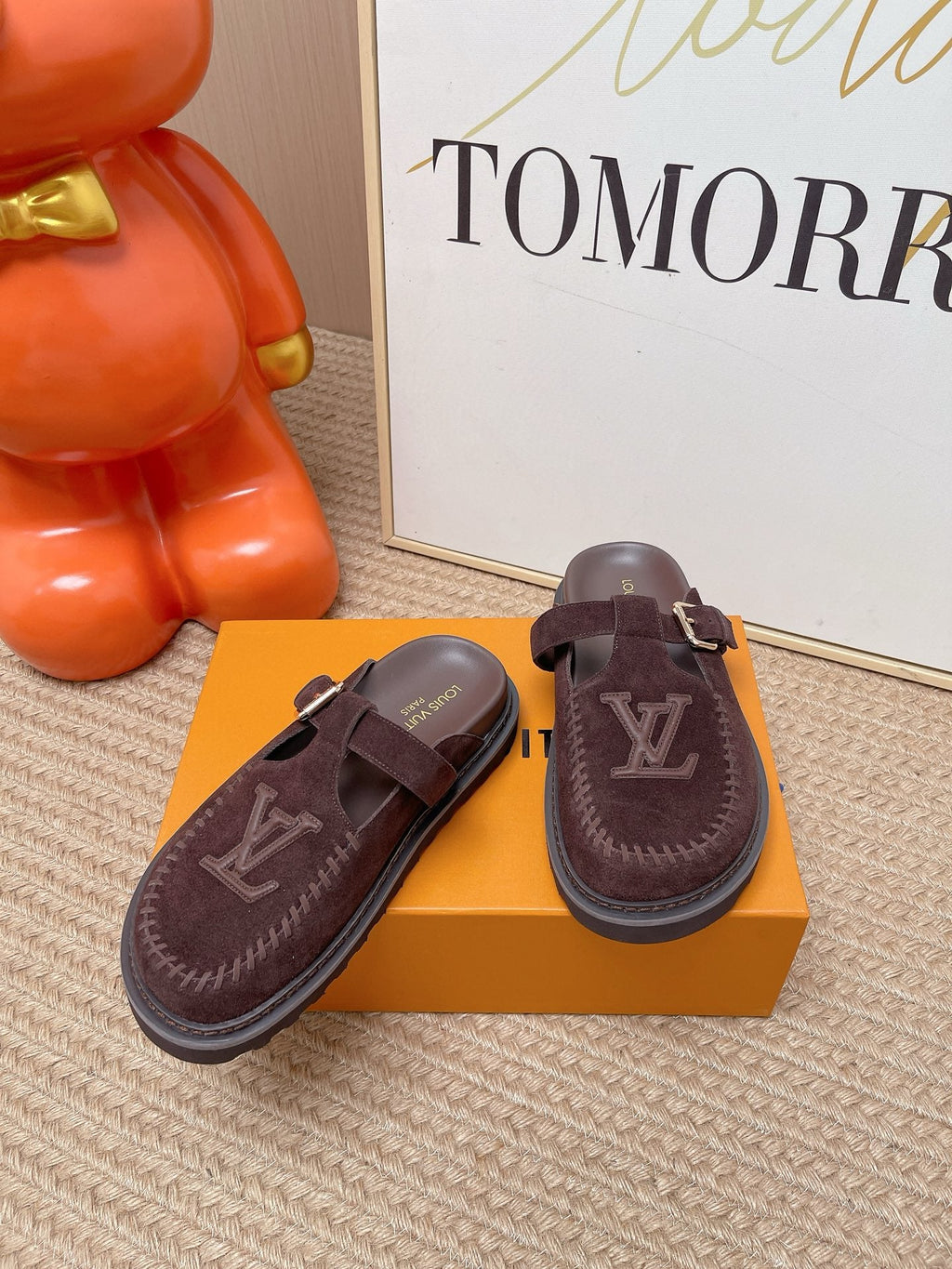 LV Colorado Closed Mule Brown Suede 854268
