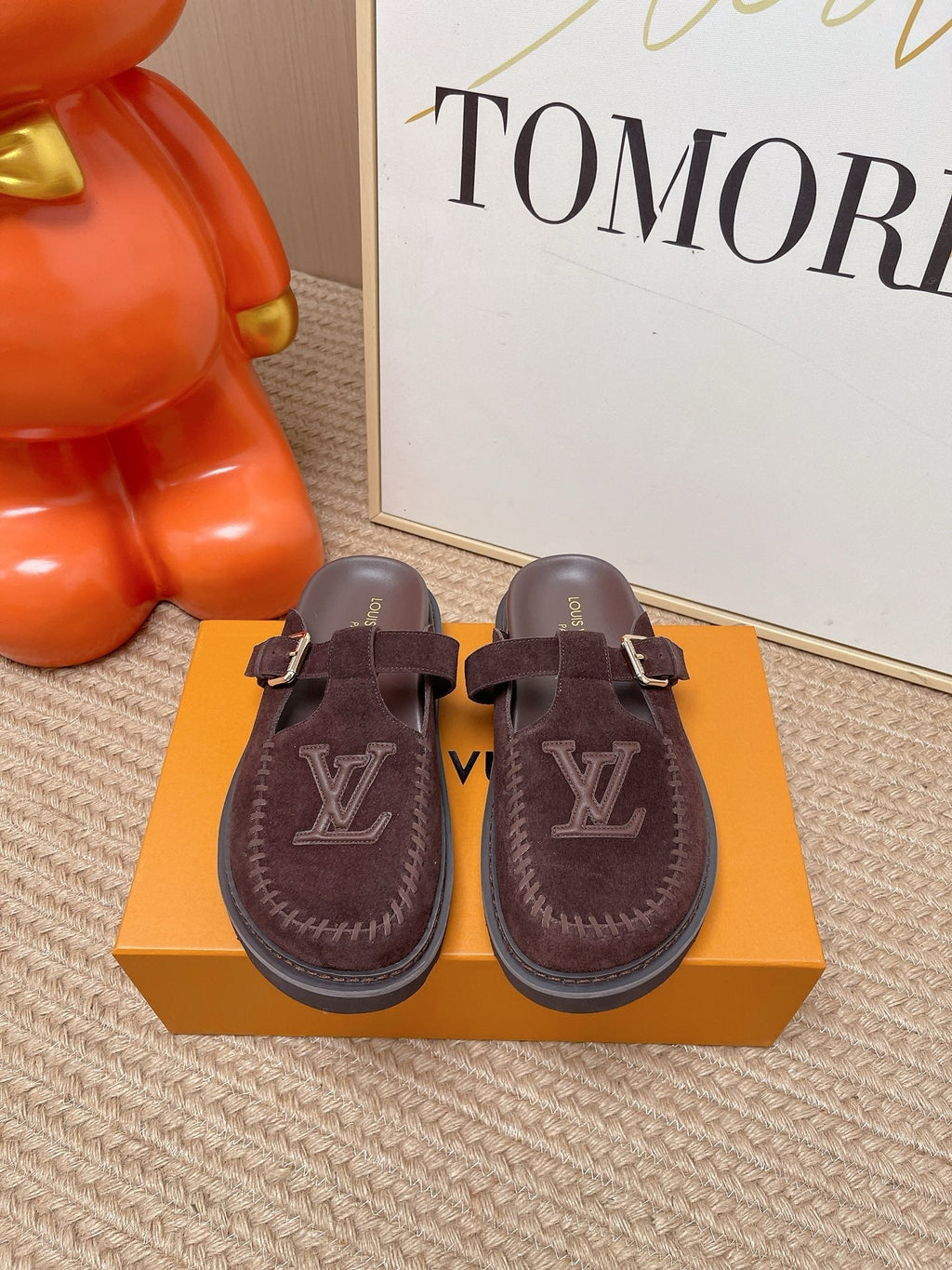 LV Colorado Closed Mule Brown Suede 854268