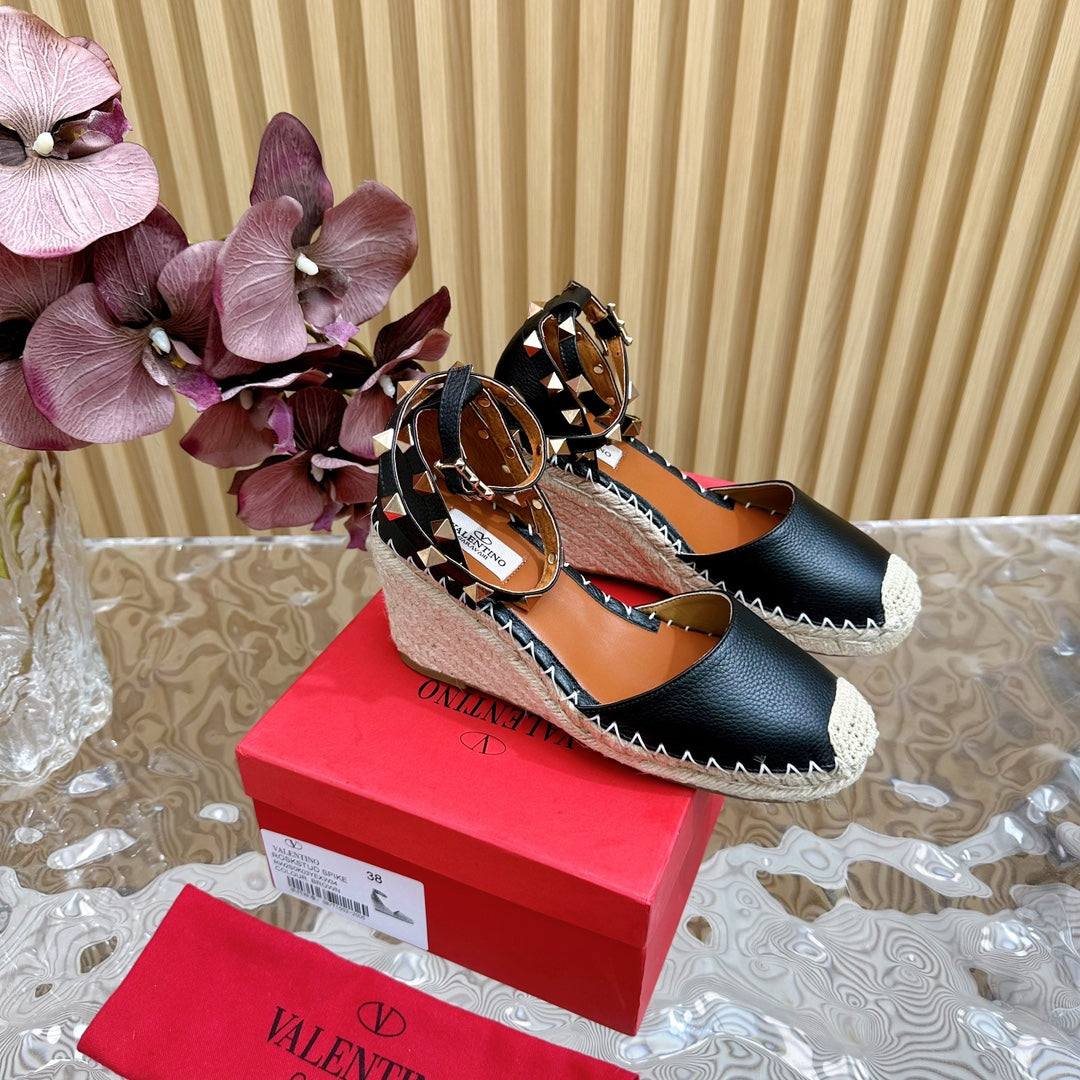 Valentino Rockstud Espadrille Sandals 95mm Black Leather 719189