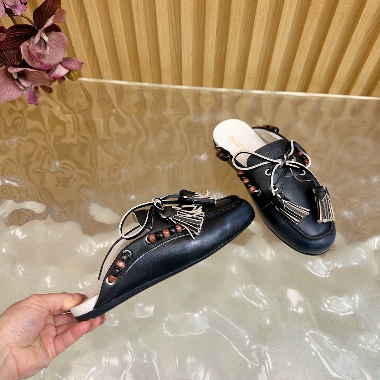 Miu Laces Eyelet Flat Half Slipper Black Sheepskin 498164