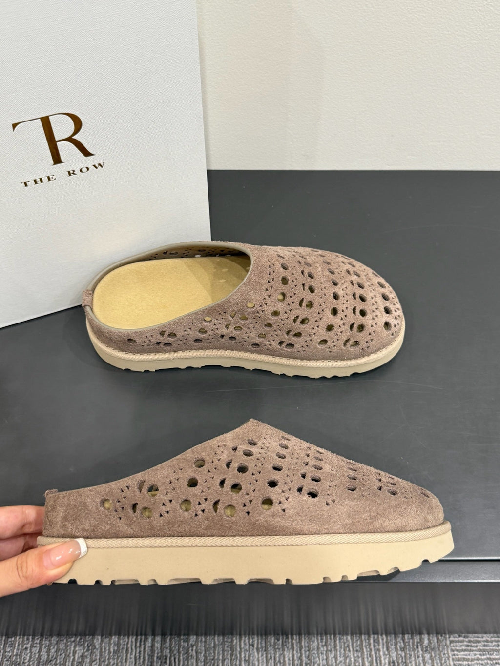 The Row Laser-cut Toe Slippers Taupe Cow Suede 337485