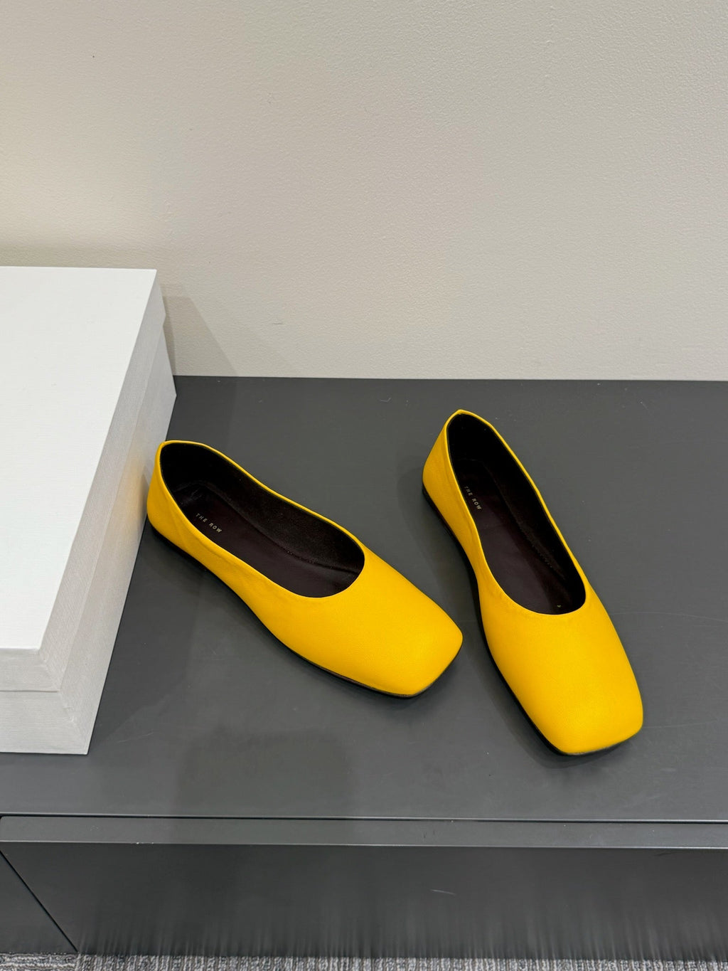 The Row Ballet Flats Yellow Cowhide 337494