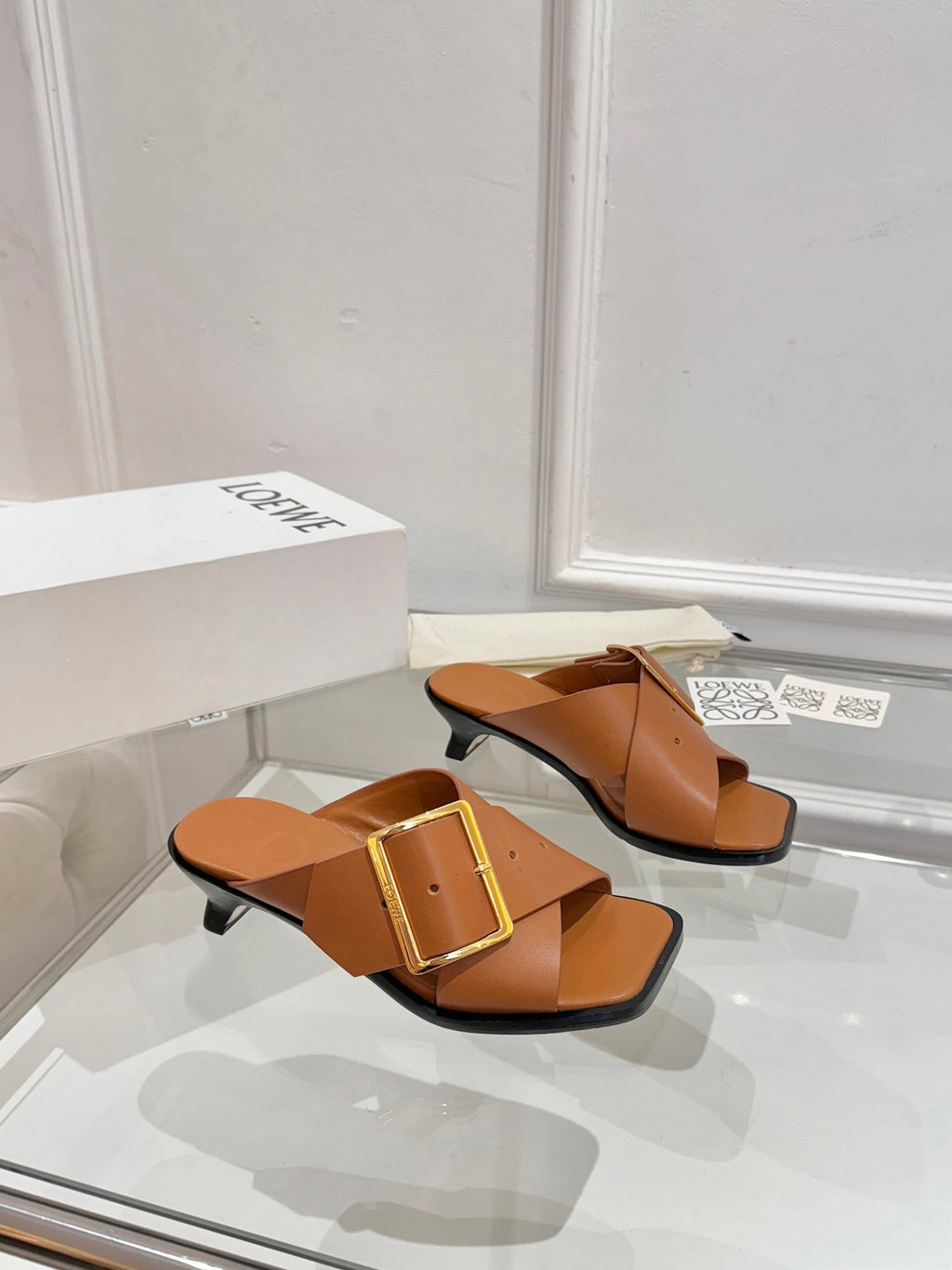 Loewe Petal Buckle Sandals Tan Brown Leather 881323