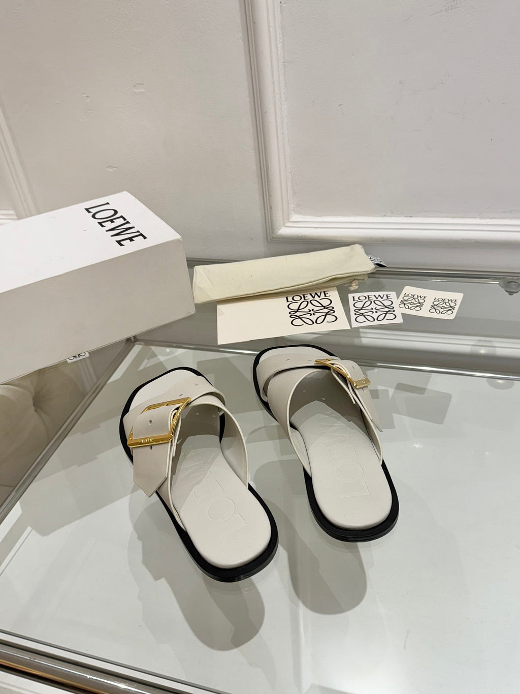 Loewe Petal Buckle Slide Light Grey Leather 881317