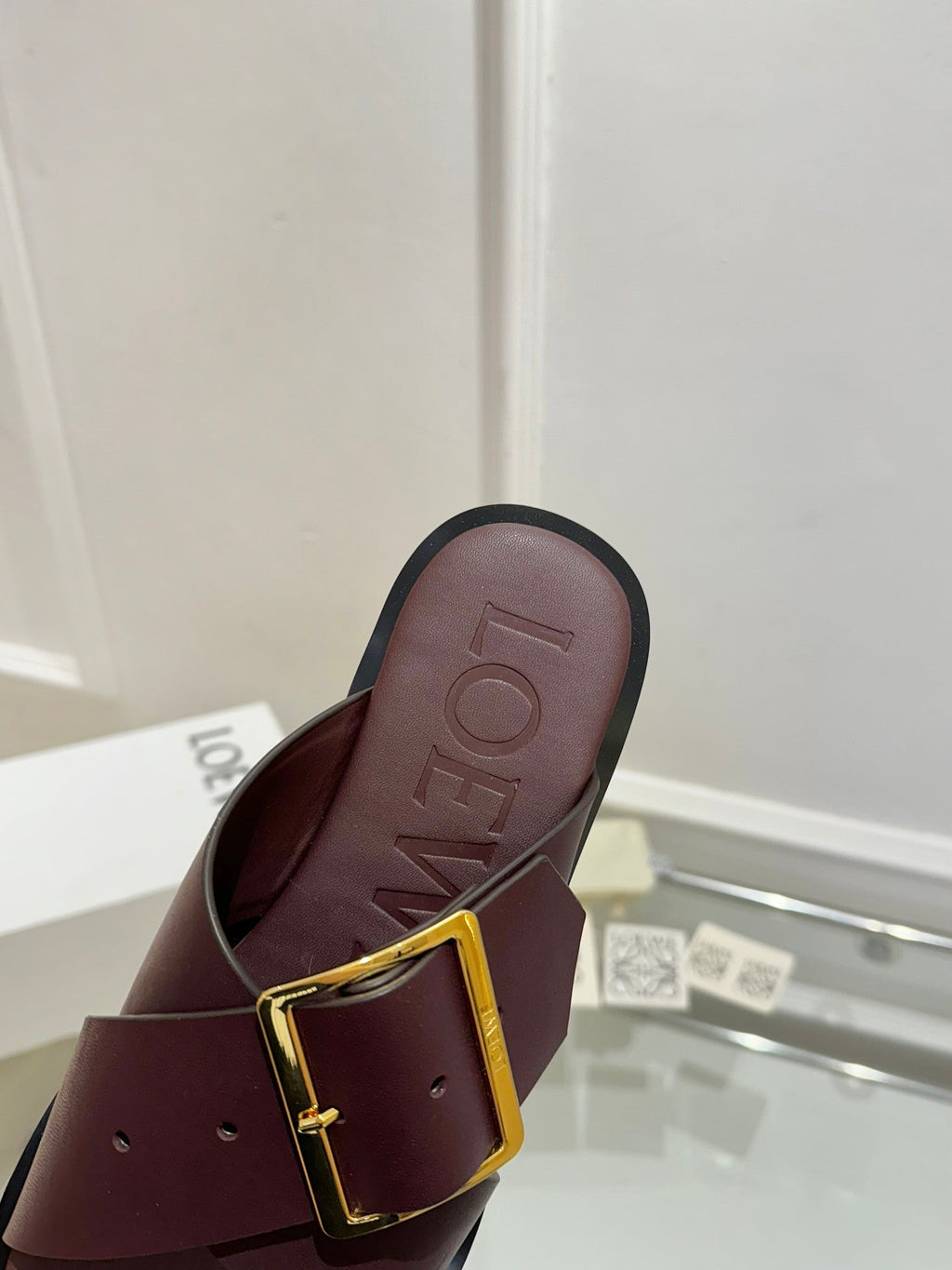 Loewe Petal Buckle Slide Burgundy Leather 881318