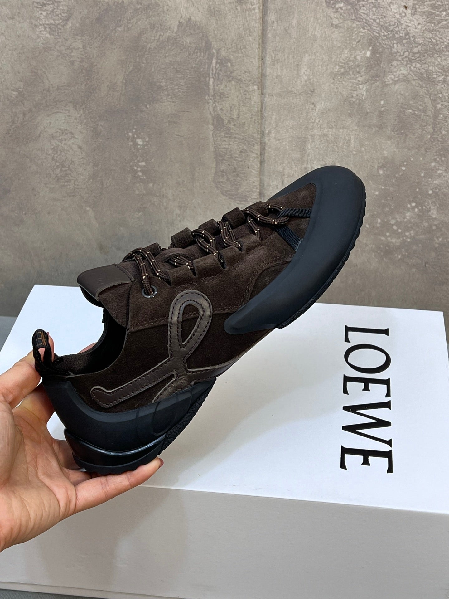 LOEW 26s Grip Sneaker Coffee Suede Sheepskin 682761