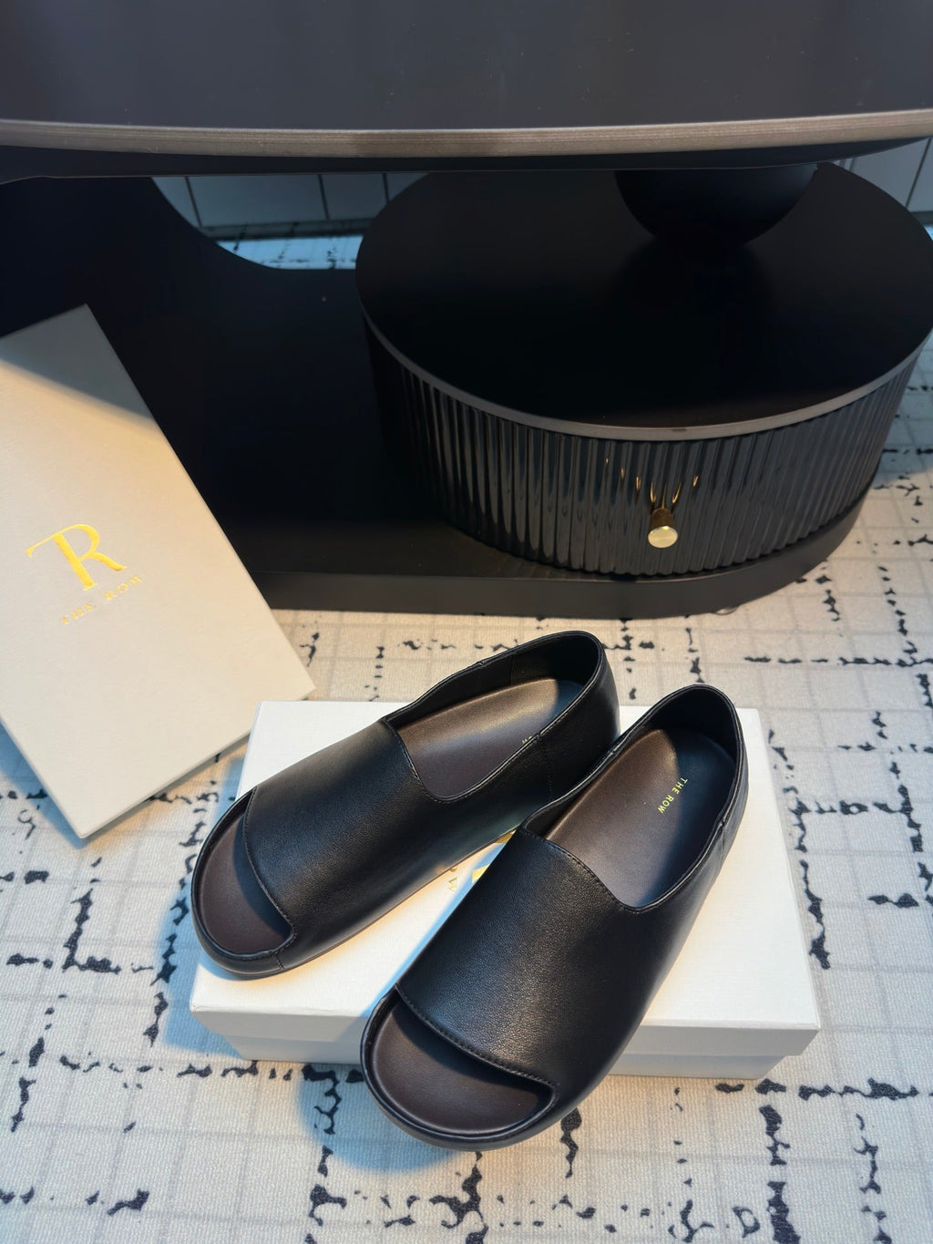 The Row Slide Mules Black Sheepskin 334356