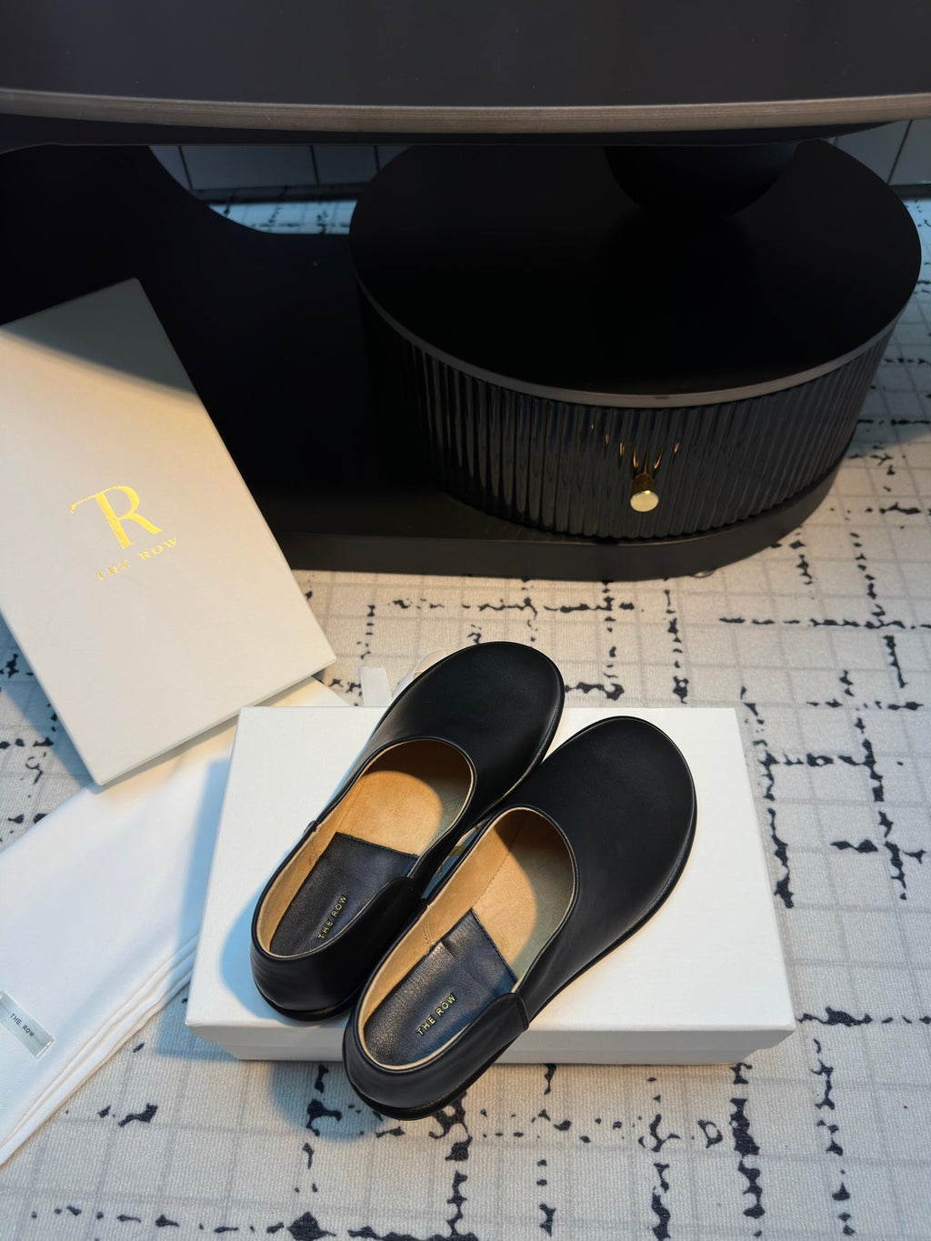 The Row Flat Loafer Black Calfskin 334448