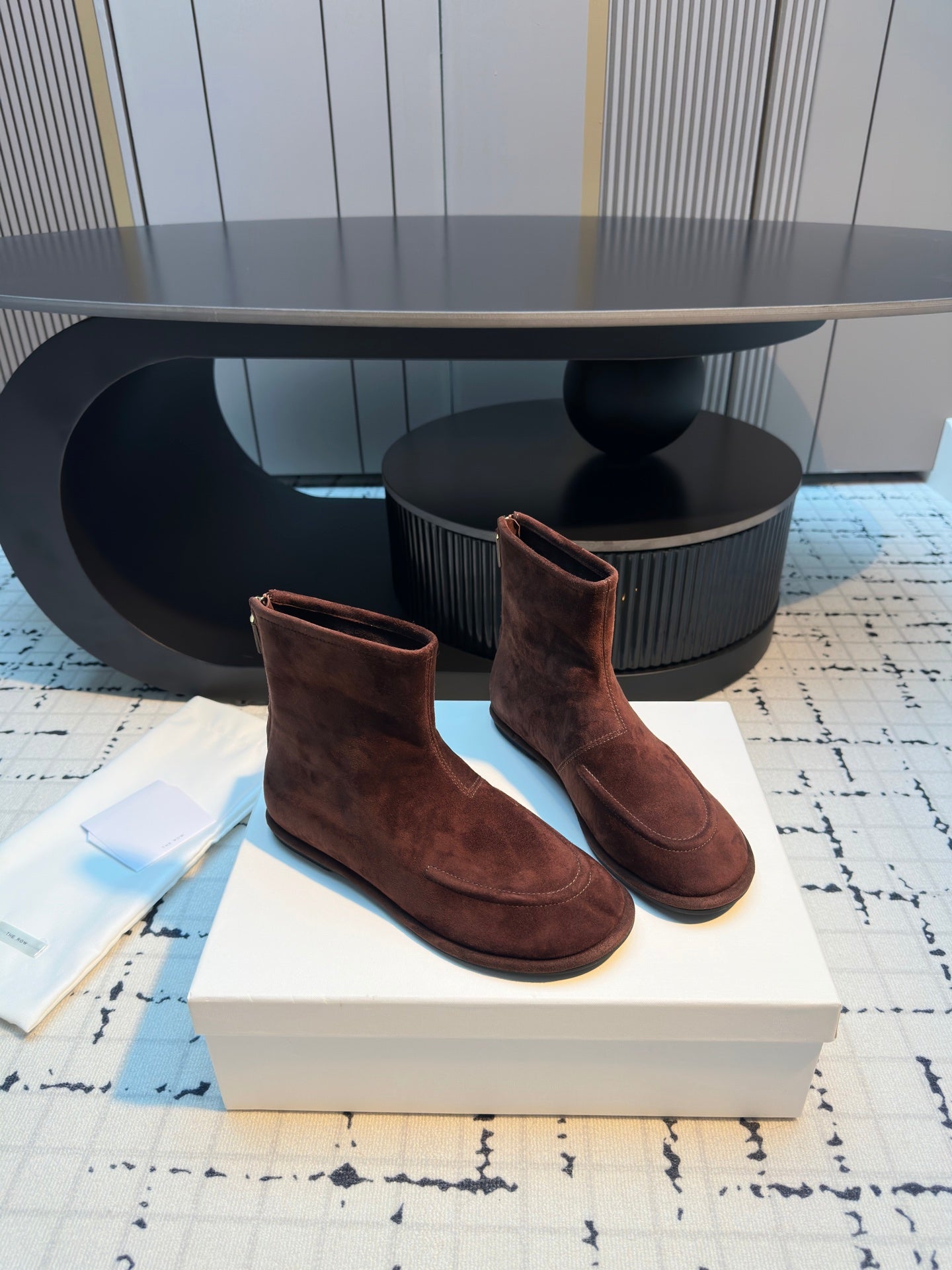The Row Canal Ankle Boots 20mm Brown Suede429309