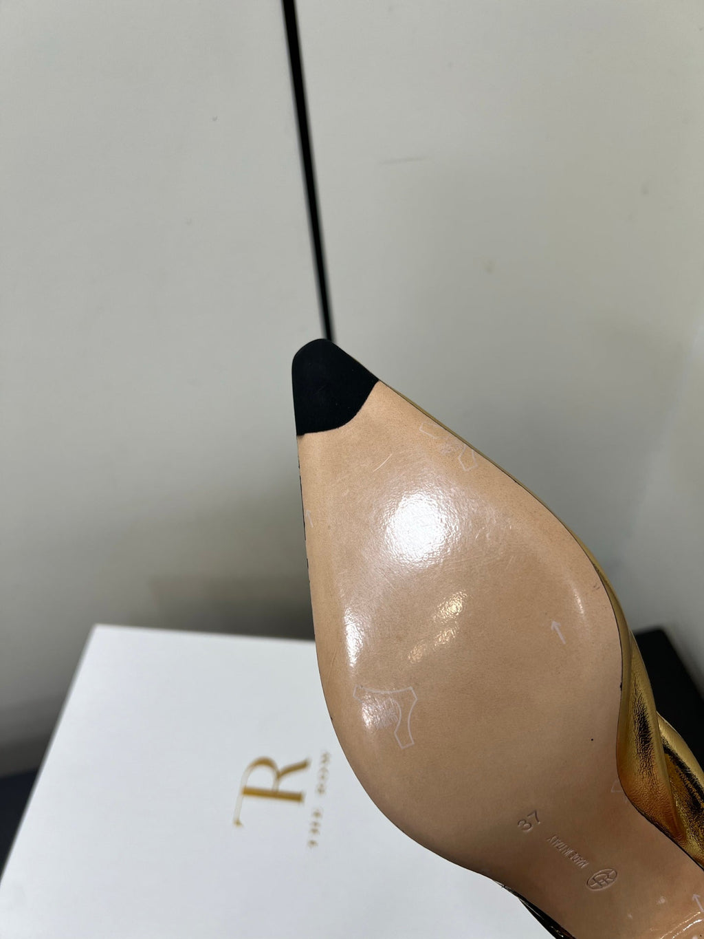 The Row Ava Gathered  Pumps 65mm Gold Metallic Calfskin 340012