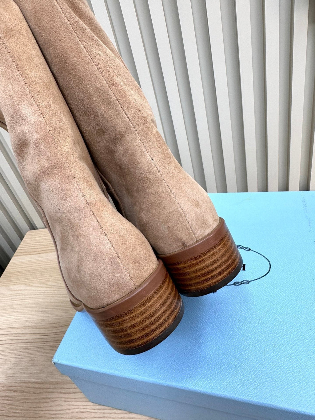 PRA latest mid-length boots beige suede 443658