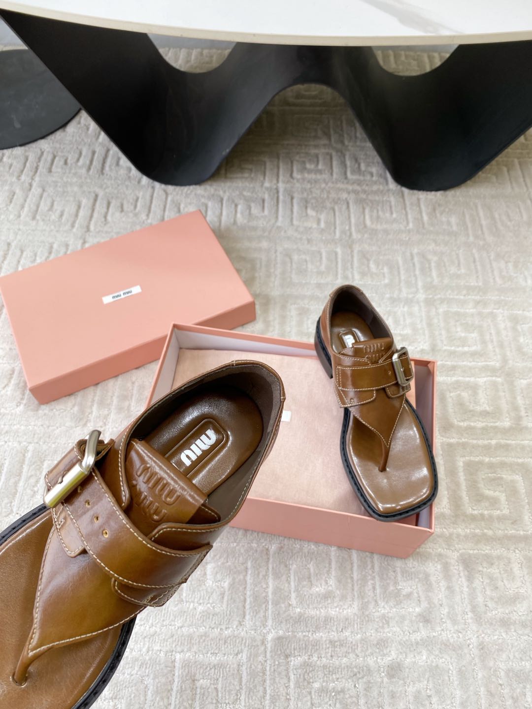 Miu Thong Sandals In Russet Brown Shiny Lambskin With Silver Buckle