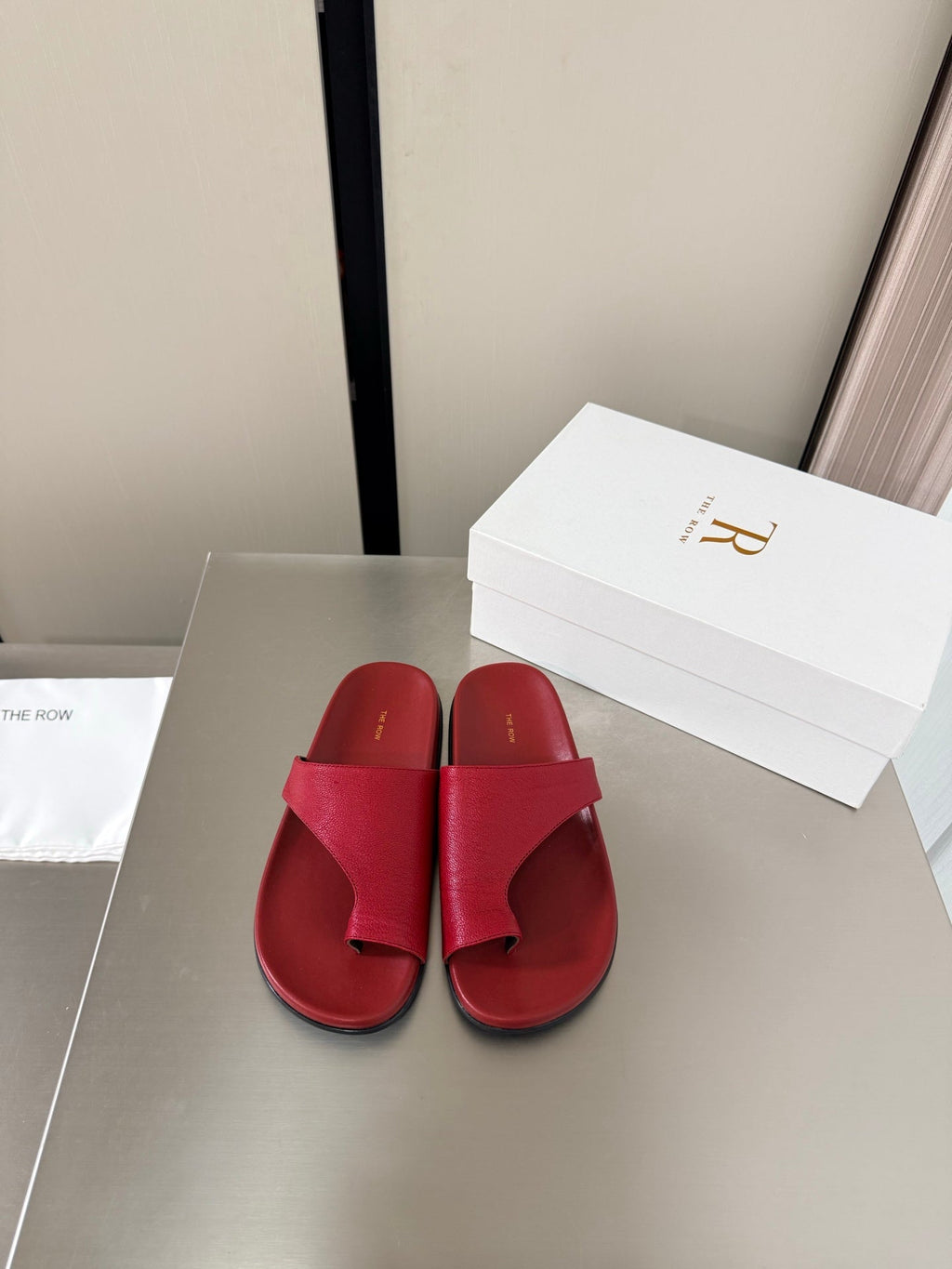 The Row Slip-on Sandals Red Cowhide 872481