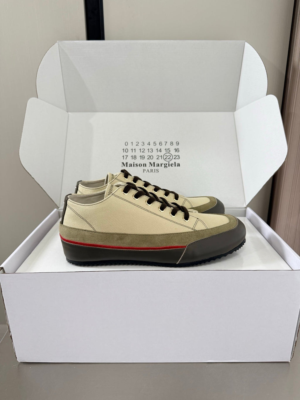 Maison Margiela Traveler Sneaker Khaki Olive Canvas Sheeepskin 872469