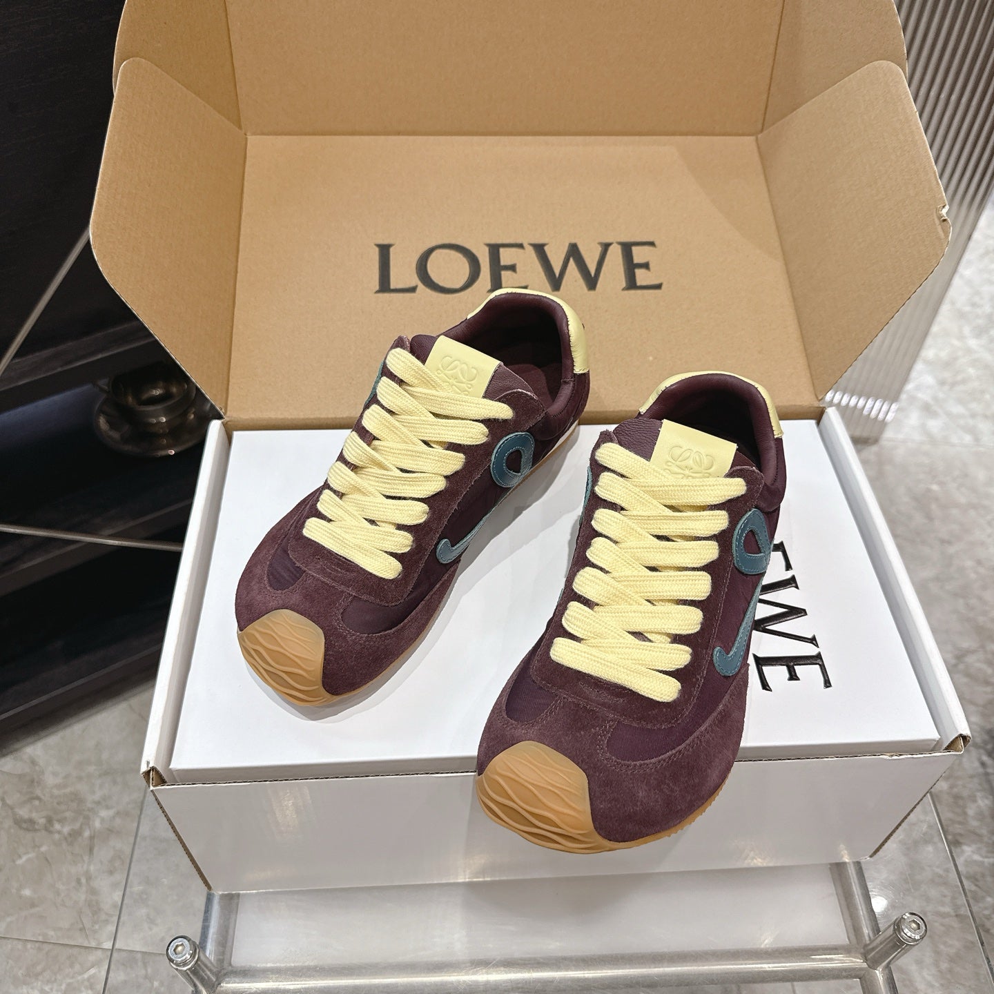 LOEW 26s Ballet Runner 2.0 Burgundy Yellow Suede Sheepskin 683932