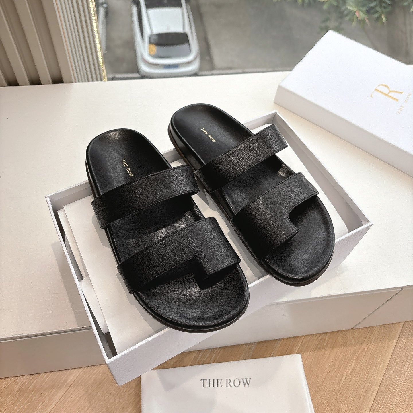 Hugh Sandal in Black Cowhide 286179