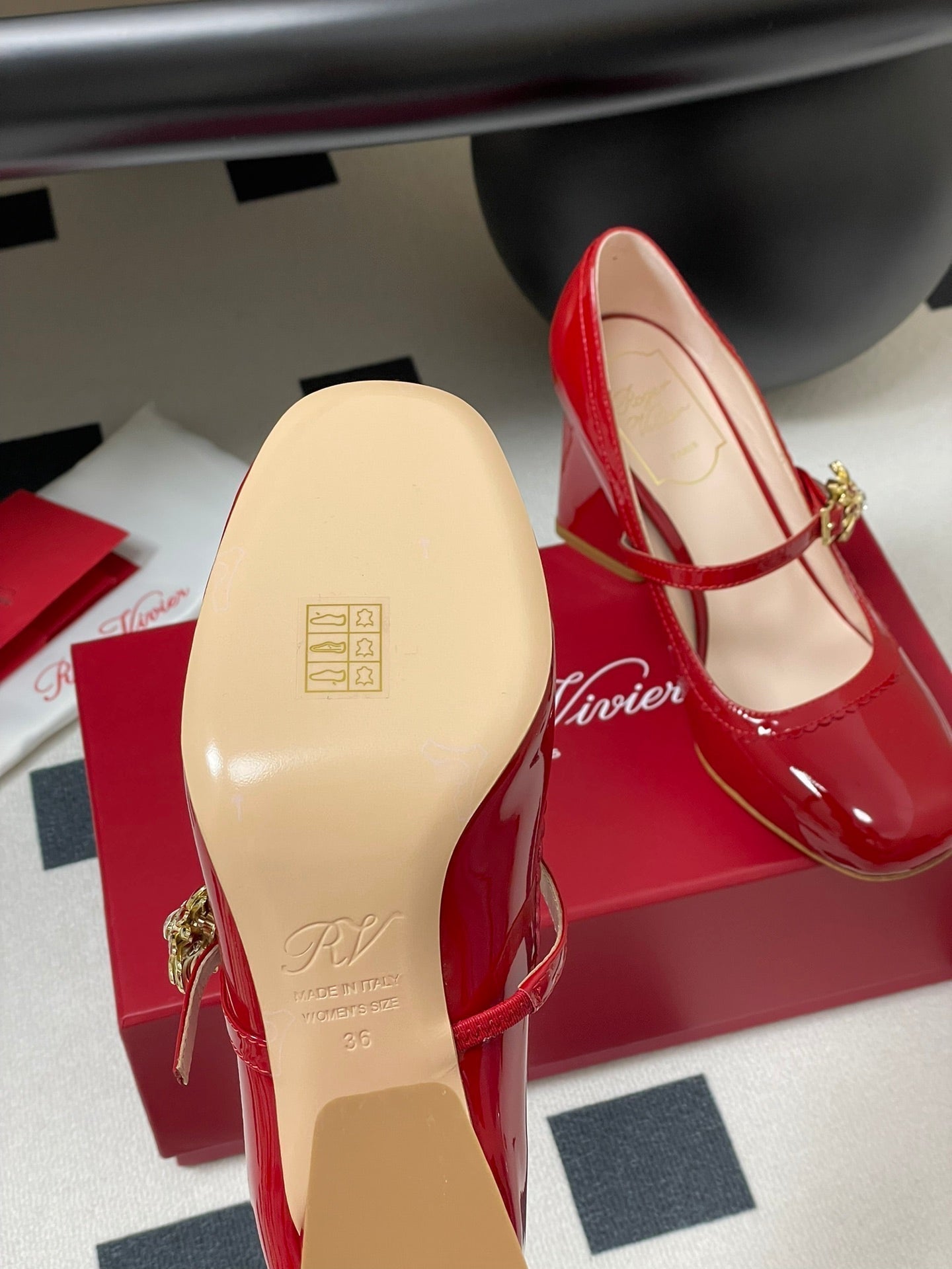 Viv 25 Mary Jane 60 Red Patent Calf Leather 247885