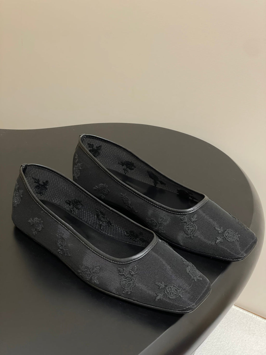 Manolo 25 Ballet Flats Black Mesh Fabric 319742
