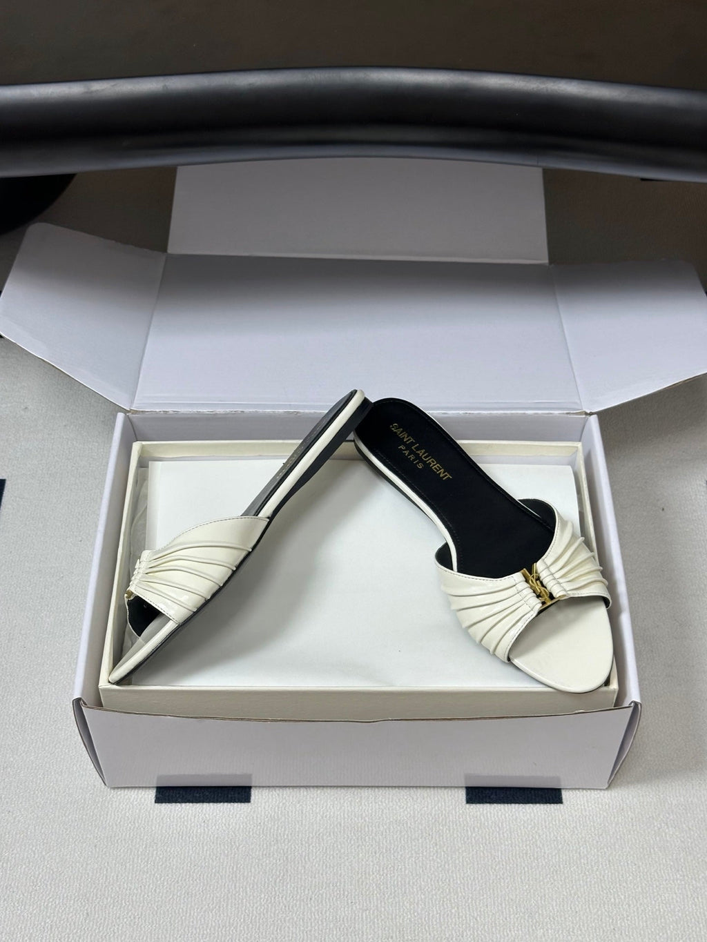 YSL Babylone Slides White Glossy Leather 835188