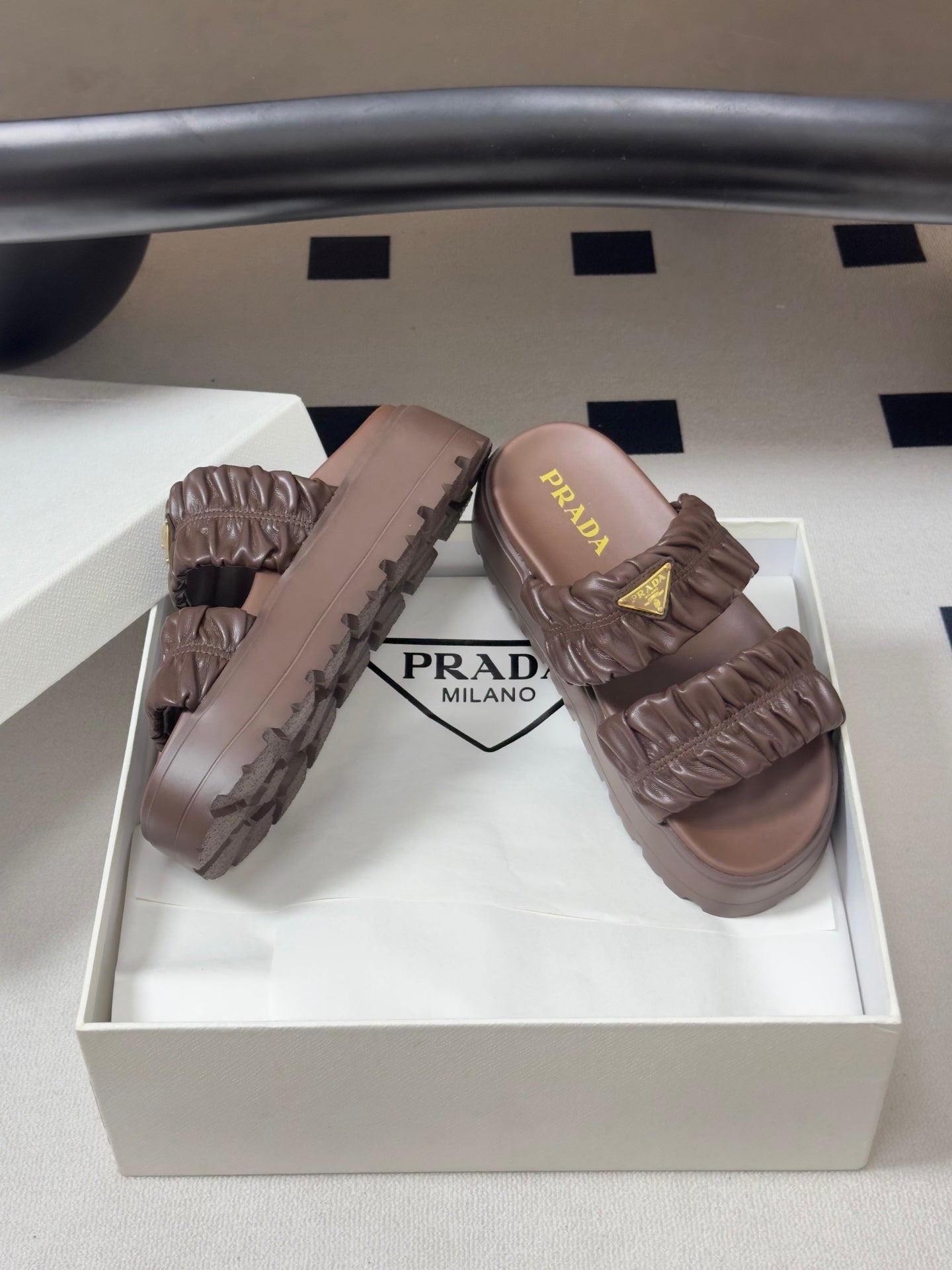 Prada 26s Flatform Slides Brown Matelassé Leather 834767.