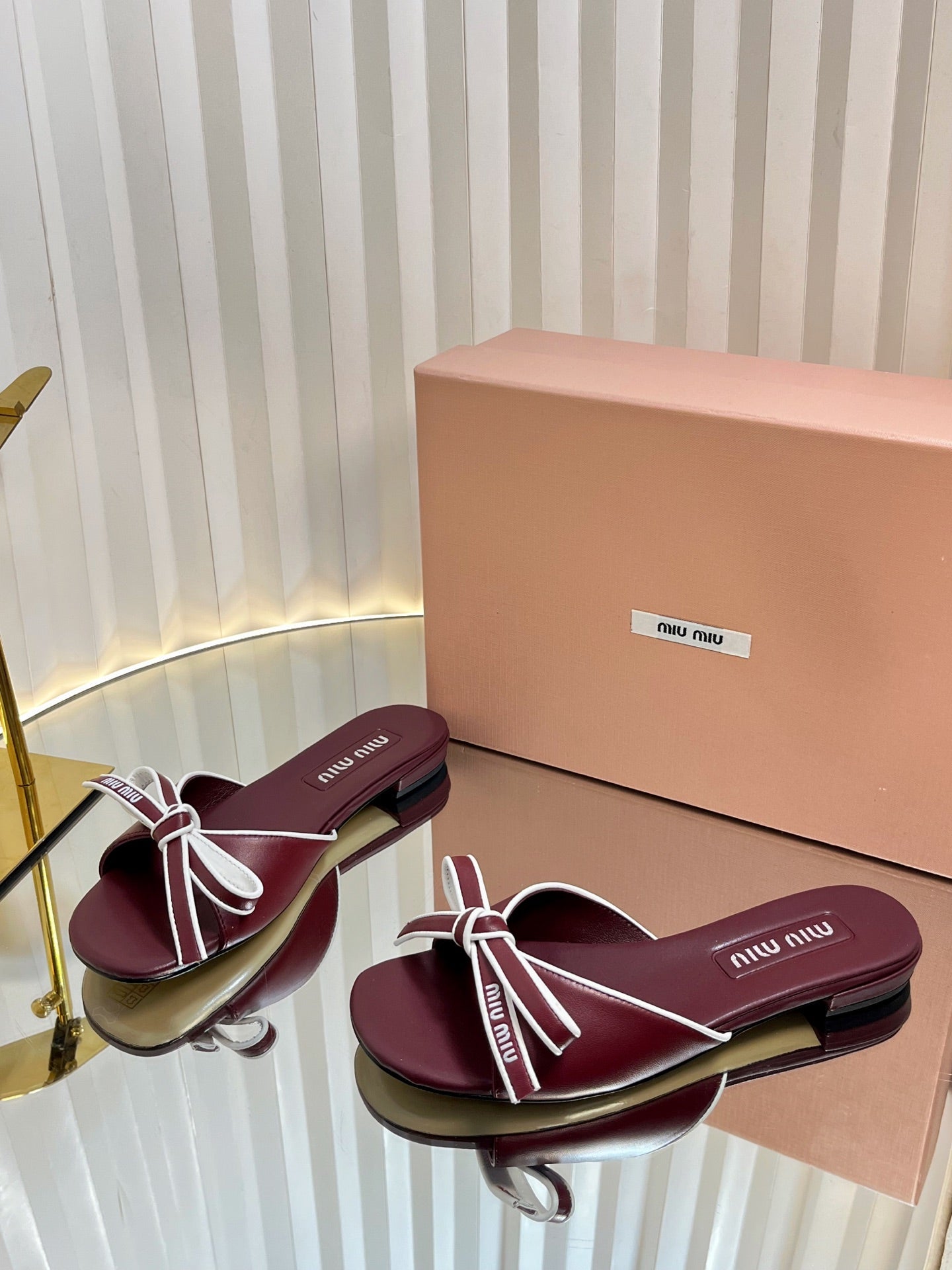 Miu 26s Bow Slippers Burgundy Leather 768202