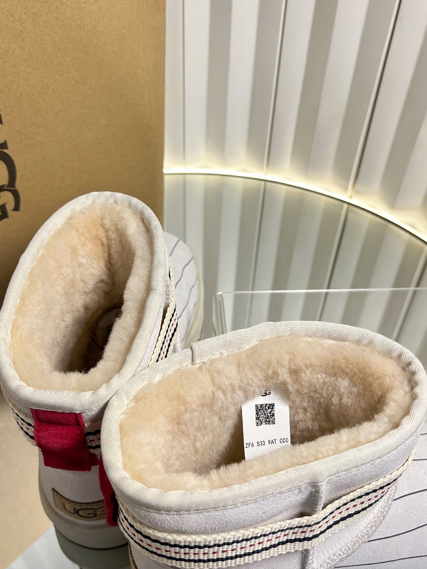 UGG x FILA Boots White Suede 548550