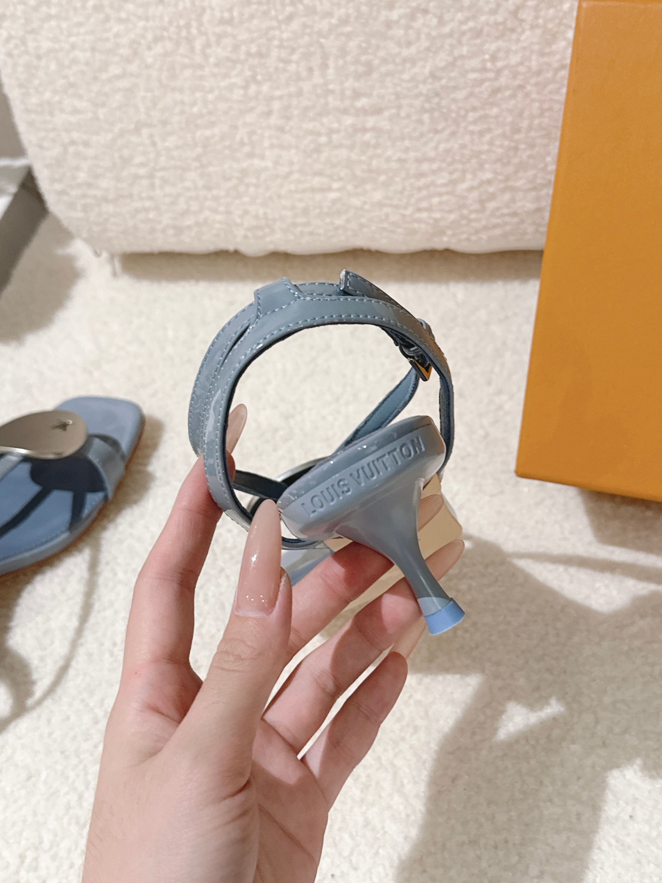 LV Sunkiss Sandals Stale Blue Sheepskin 840382