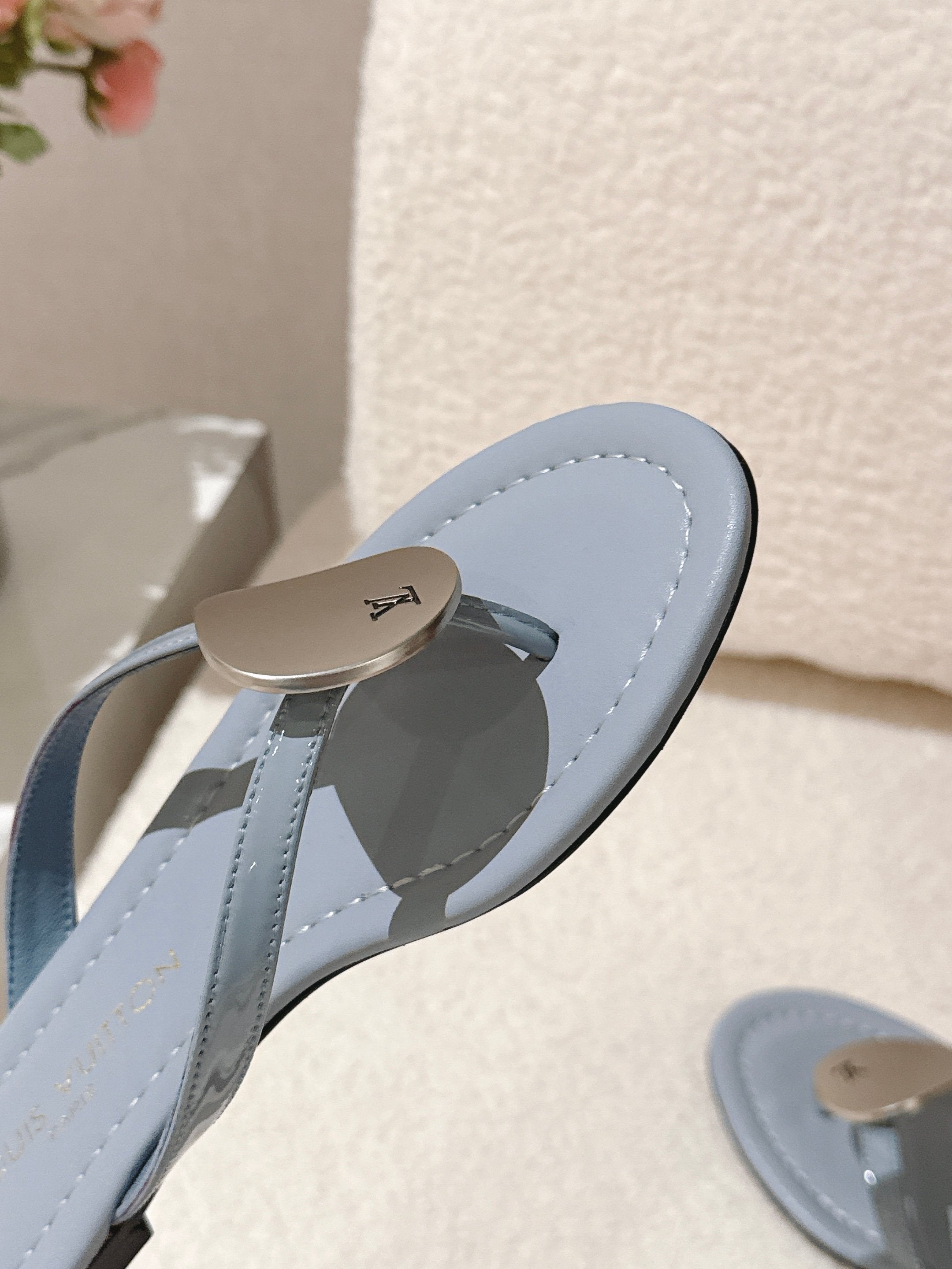 LV Sunkiss Sandals Stale Blue Sheepskin 840382