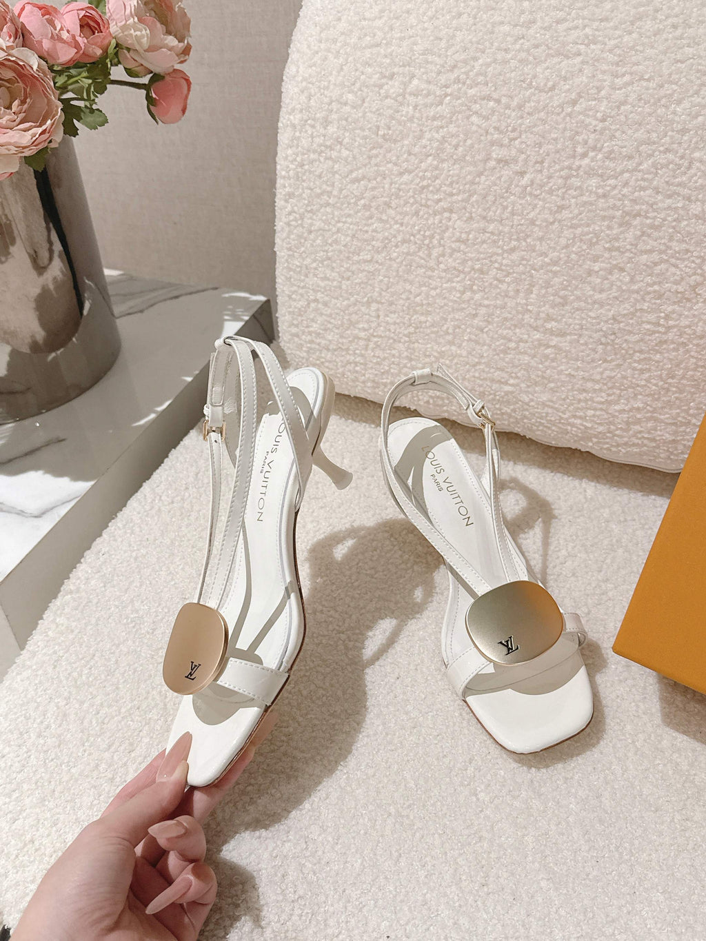 LV Sunkiss Sandals White Sheepskin 840383