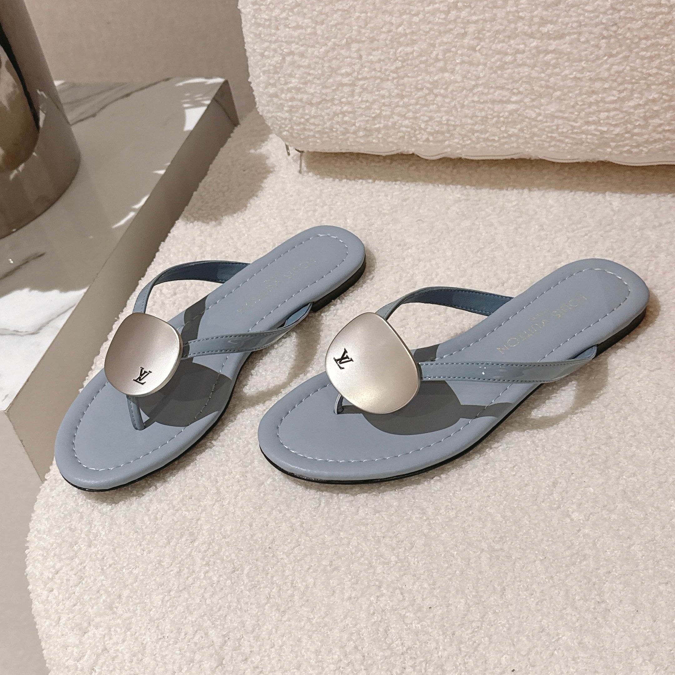 LV Sunkiss Mules Stale Blue Sheepskin 840384