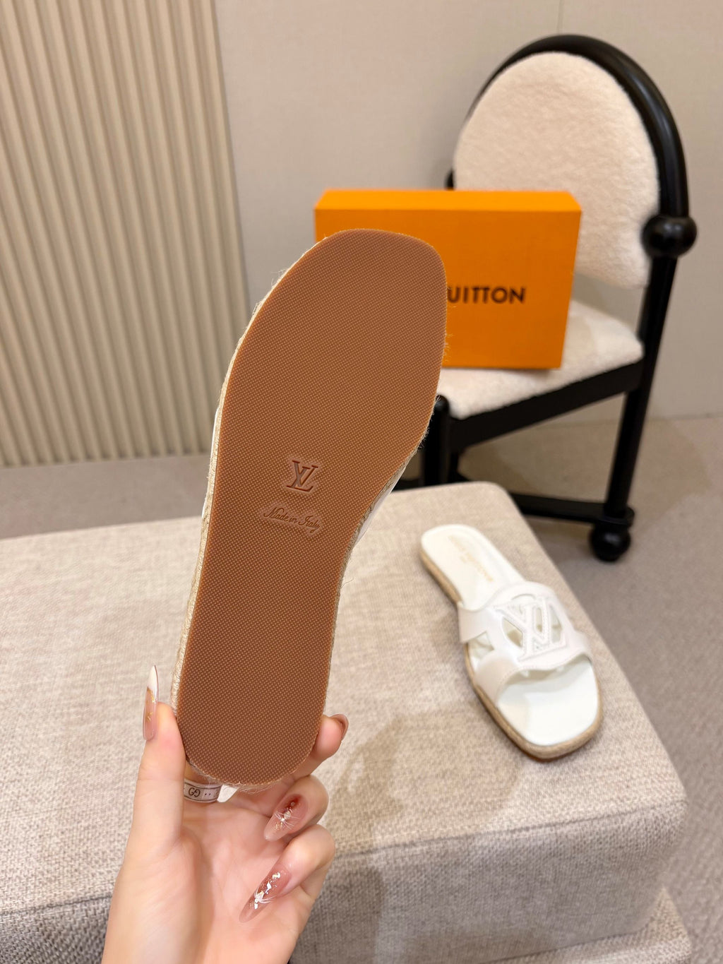 LV Isola Flat Mule Espadrille White Cowhide 847117