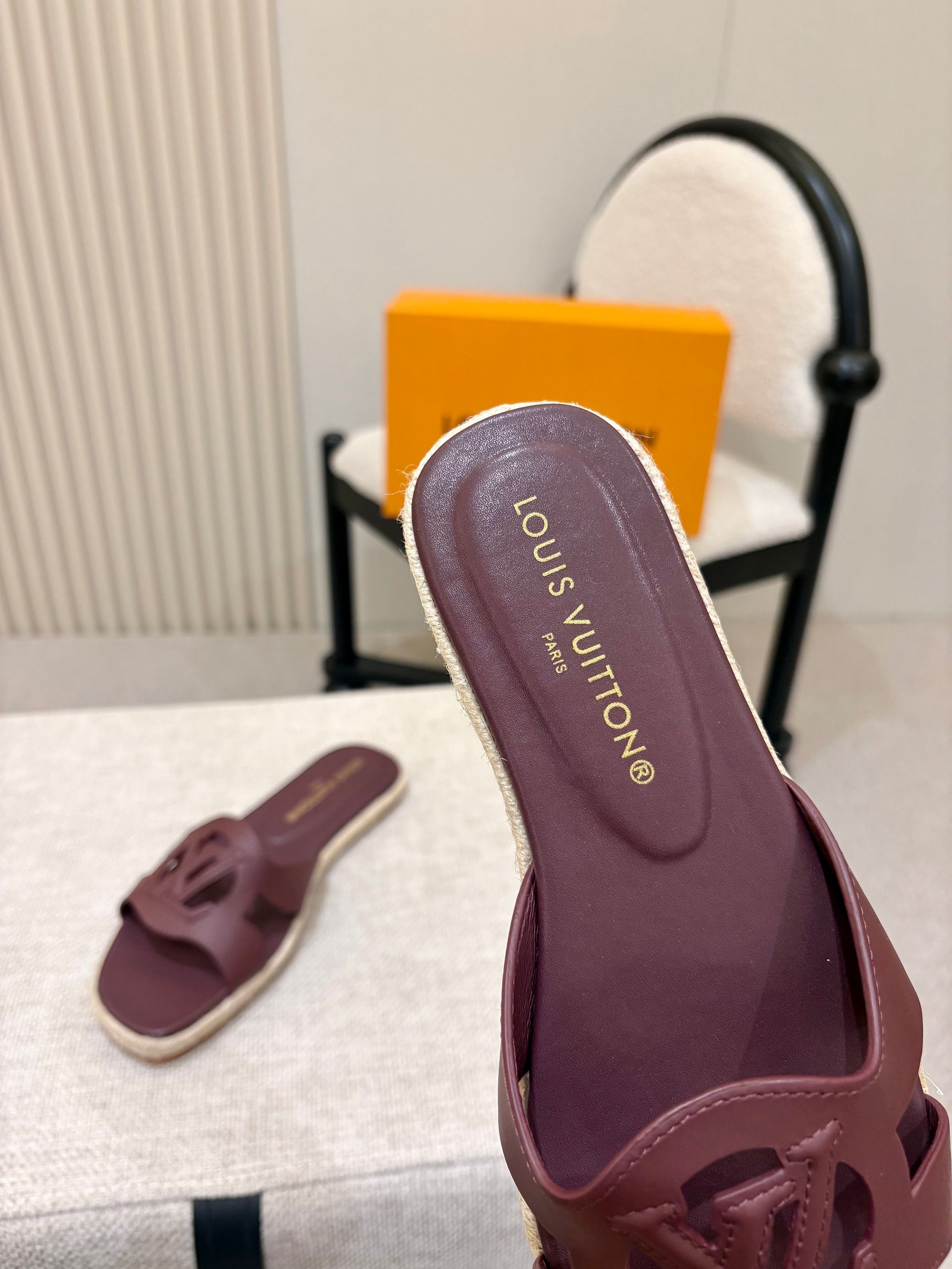 LV Isola Flat Mule Espadrille Burugndy Cowhide 847118