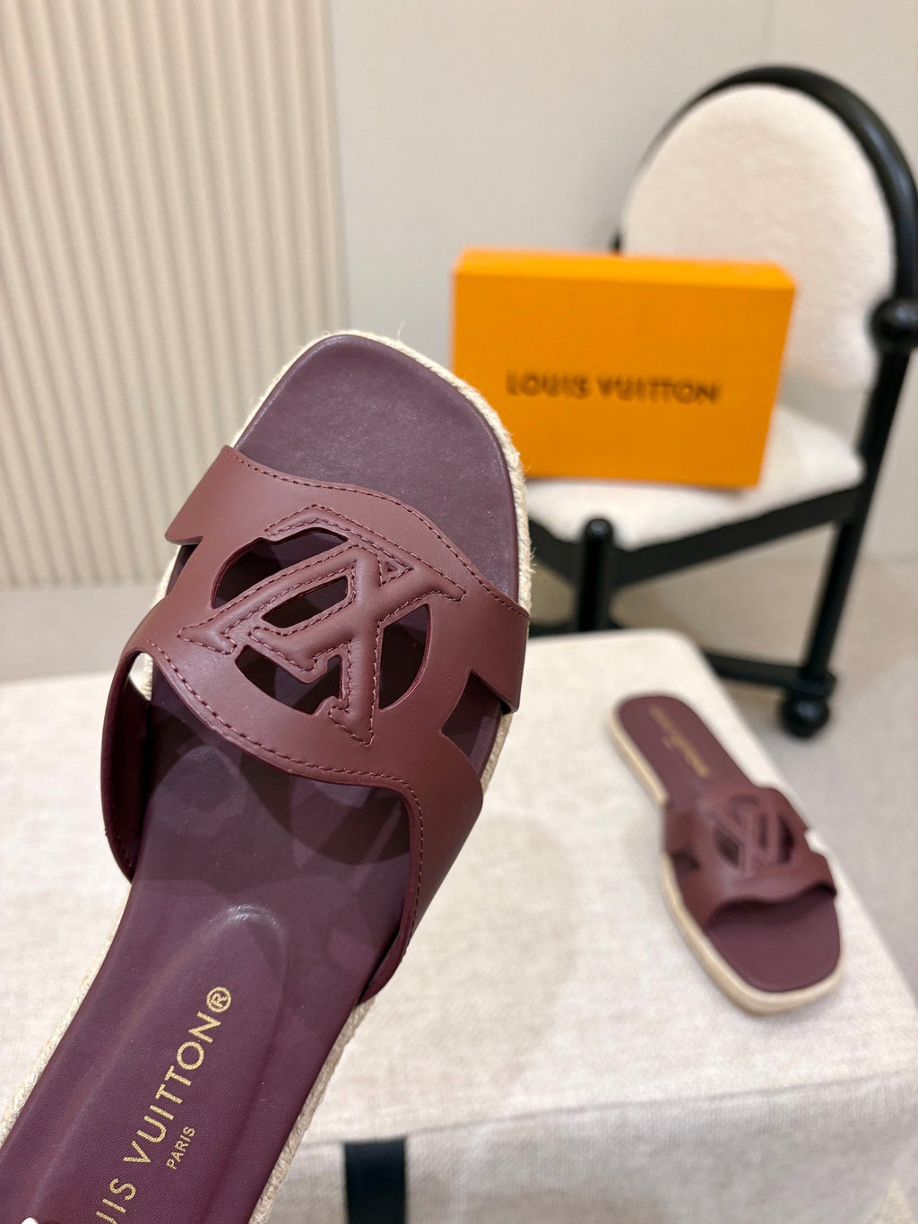 LV Isola Flat Mule Espadrille Burugndy Cowhide 847118