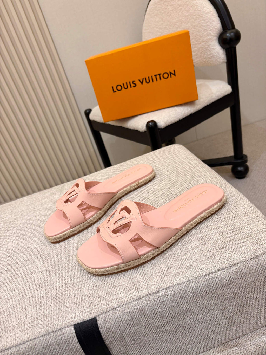 LV Isola Flat Mule Espadrille Light Pink Cowhide 847119